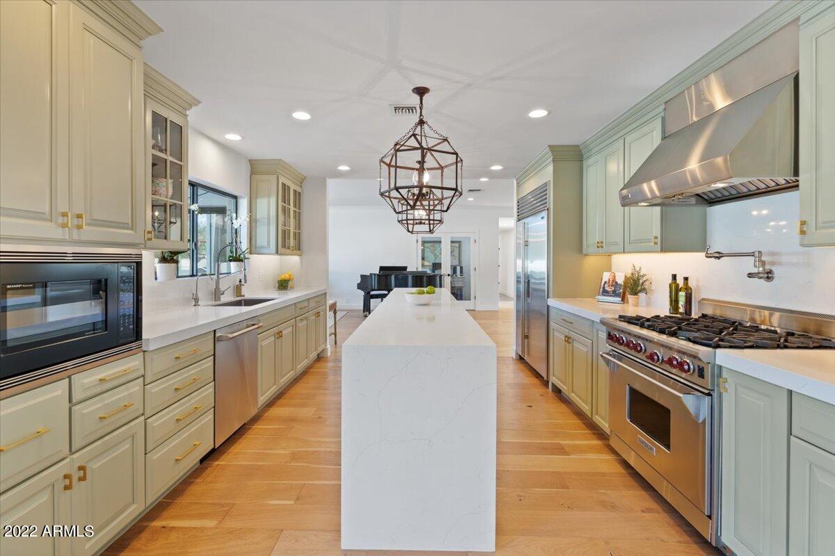 MOCKINGBIRD LANE ESTATES 6 - Residential