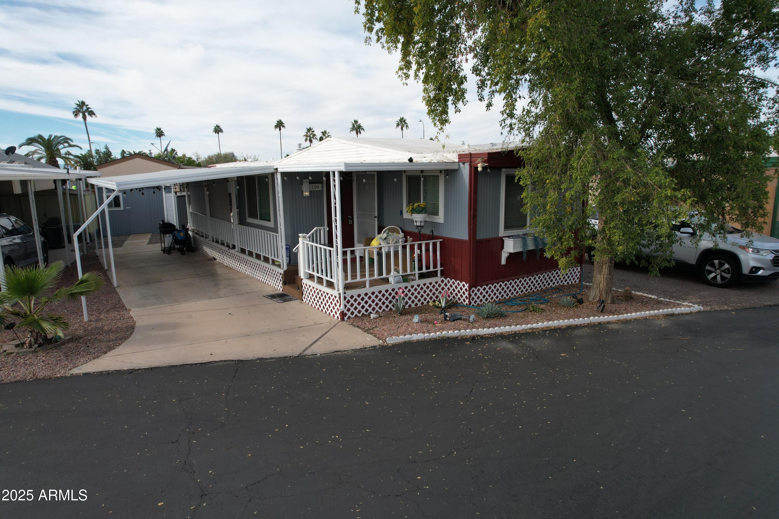 Hacienda Solano RV Park - Residential