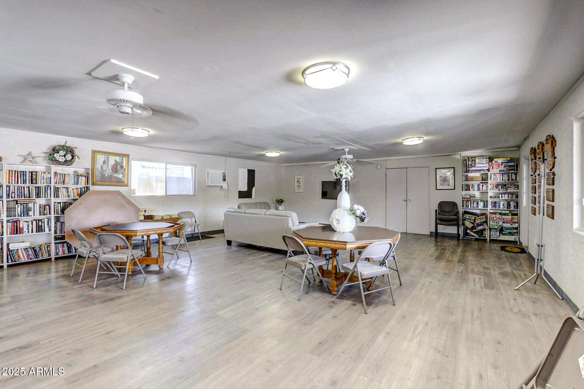 Hacienda Solano RV Park - Residential