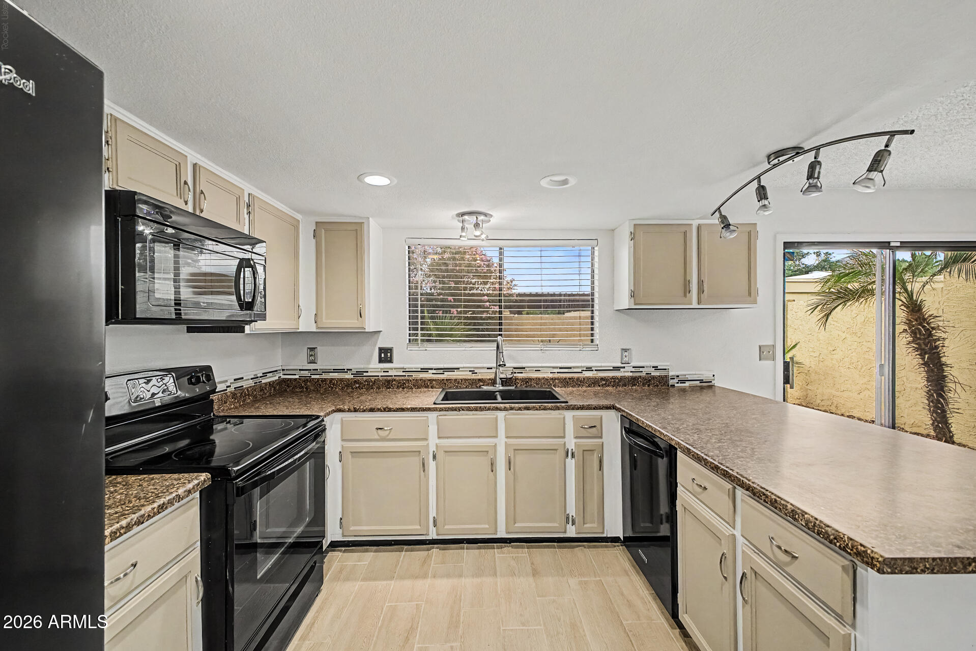 Beautifully updated 3-bedroom, 2.5-bath home in a fantastic Glendale location! This spacious home features fresh interior paint throughout and brand-new flooring downstairs, creating a clean and modern feel. Upstairs, you'll find two huge primary-style bedrooms, each with its own private bathroom, offering comfort, privacy, and flexibility for multi-generational living, guests, or roommates. The kitchen opens to the living areas, making it perfect for everyday living and entertaining. Enjoy peace of mind with a roof that is only 2.5 years old. Conveniently located near shopping, dining, schools, parks, and major freeways, this move-in-ready home combines space, updates, and an unbeatable location. Don't miss this opportunity!