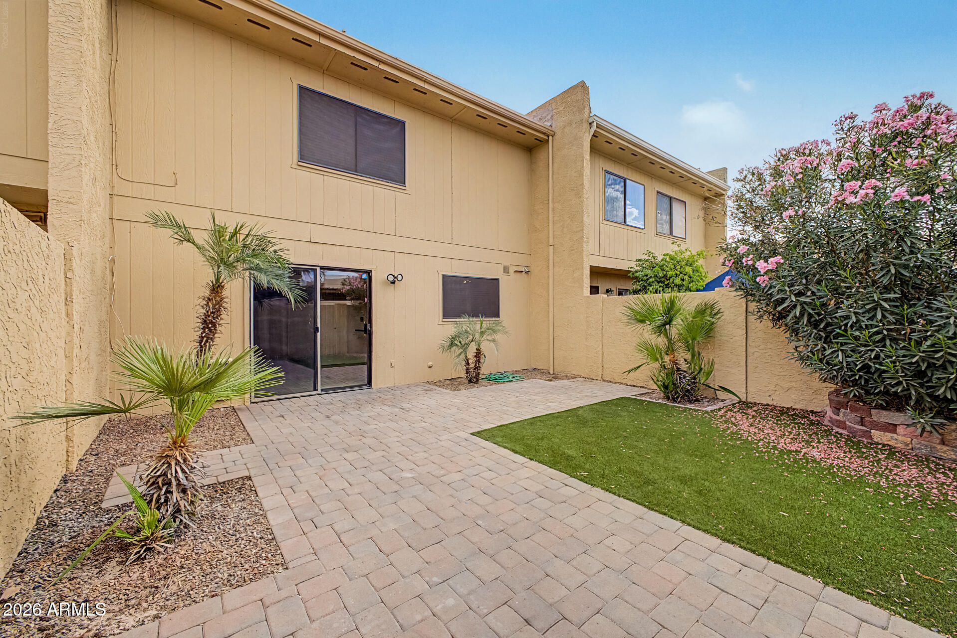 NORTHERN MANOR WEST 2 - Residential