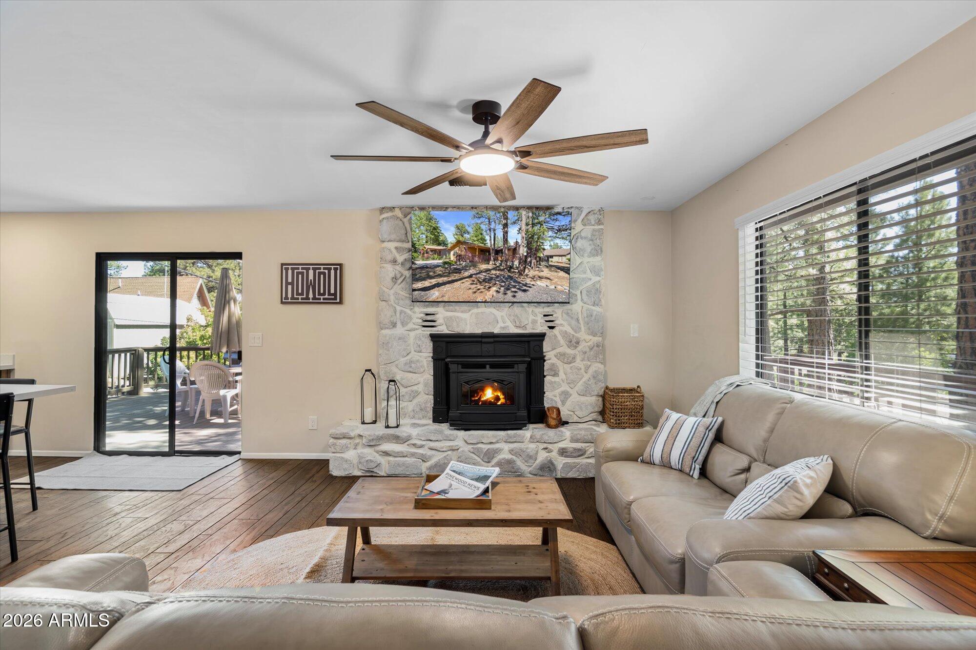 PINEWOOD 3 - Residential