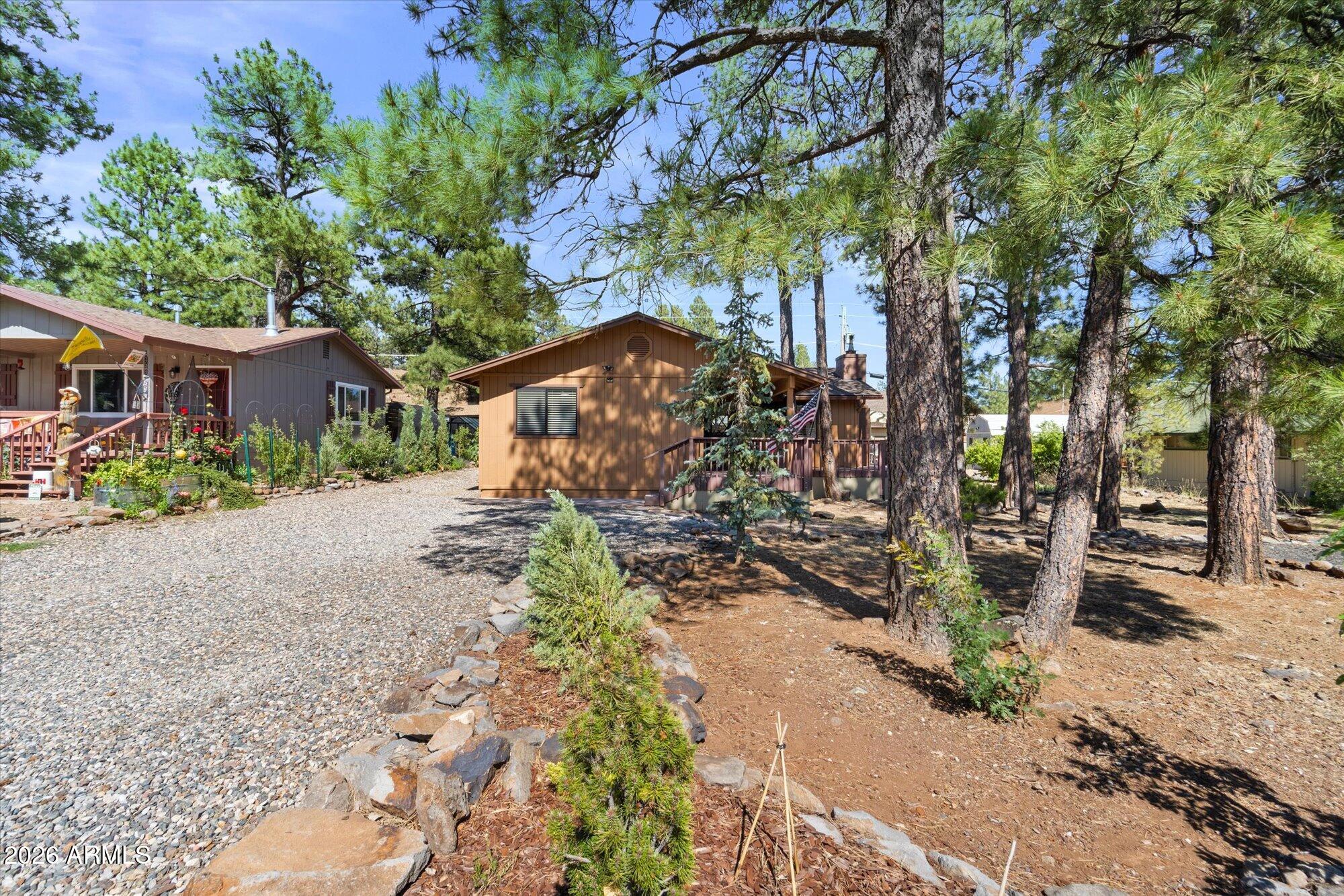 PINEWOOD 3 - Residential
