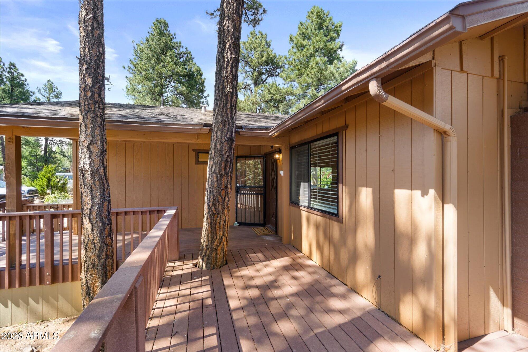 PINEWOOD 3 - Residential