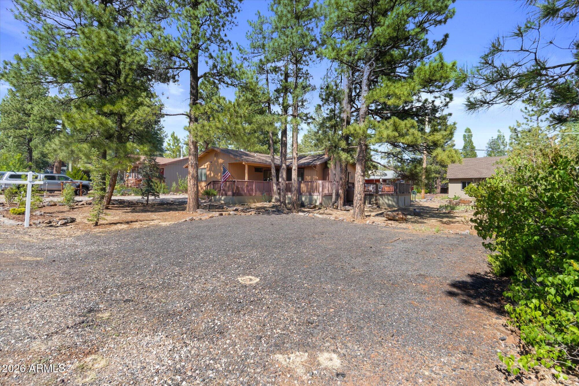 PINEWOOD 3 - Residential
