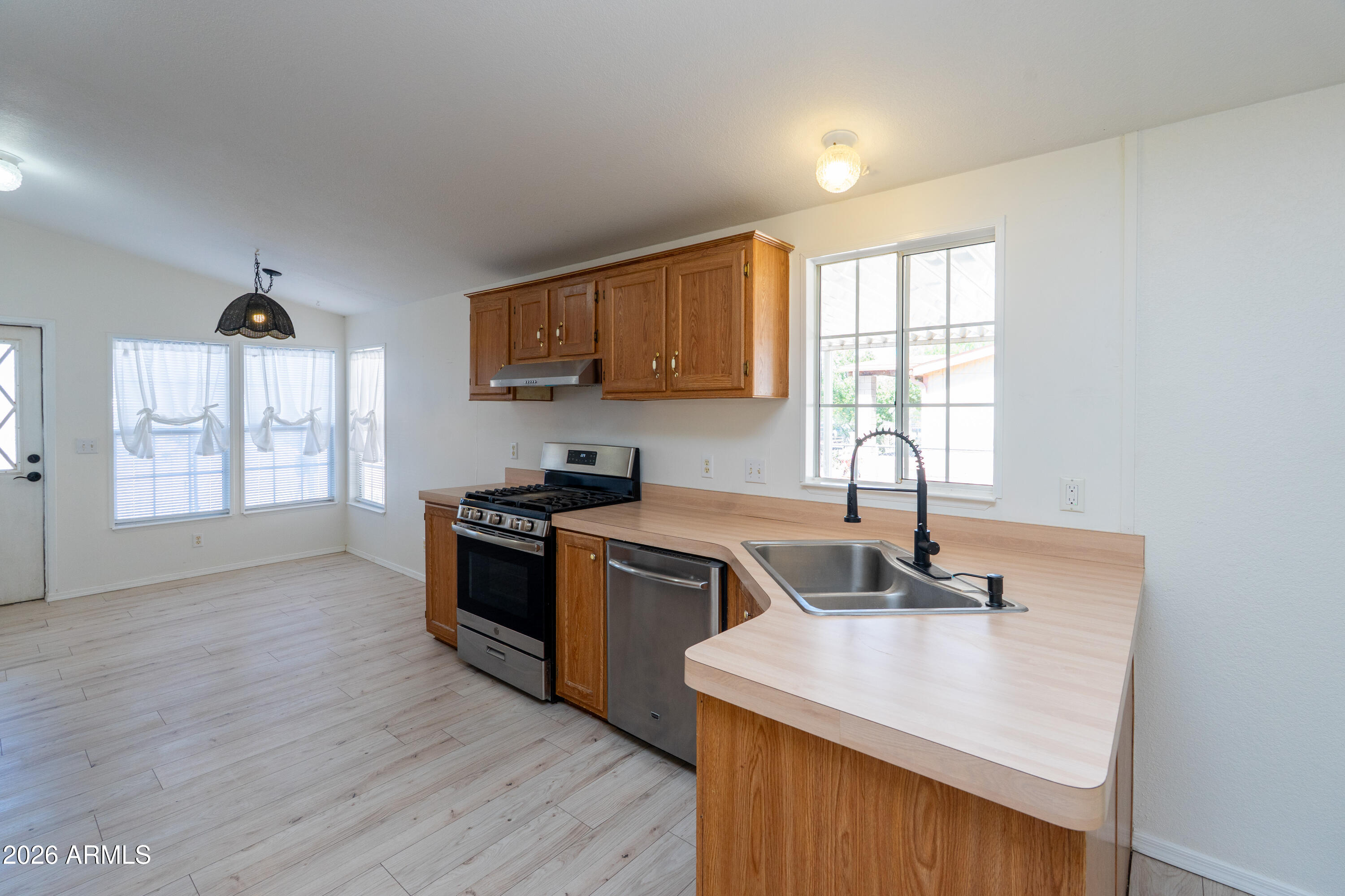 WHETSTONE MESA ESTATES 5 - Residential