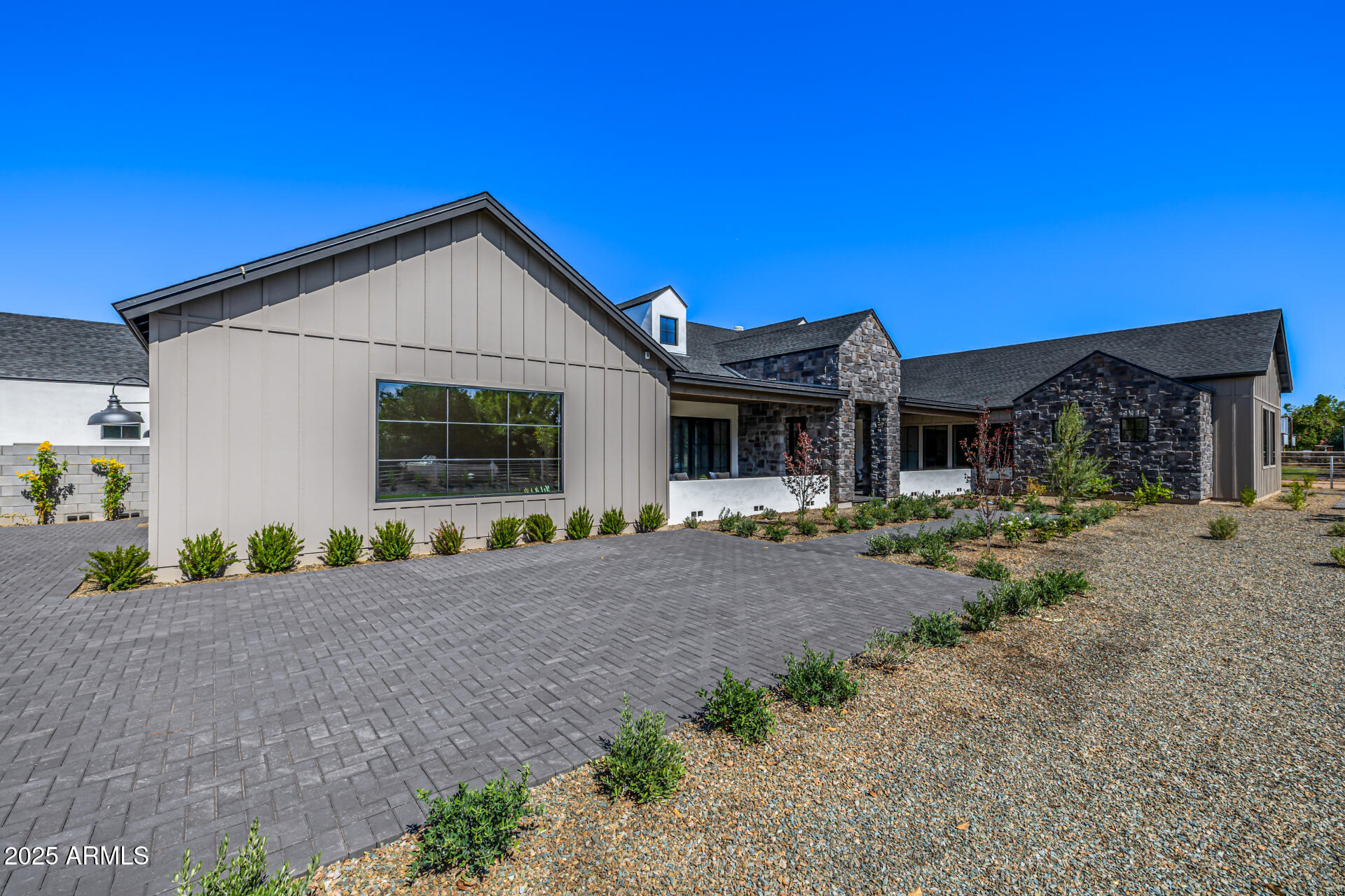 metes & bounds - Residential