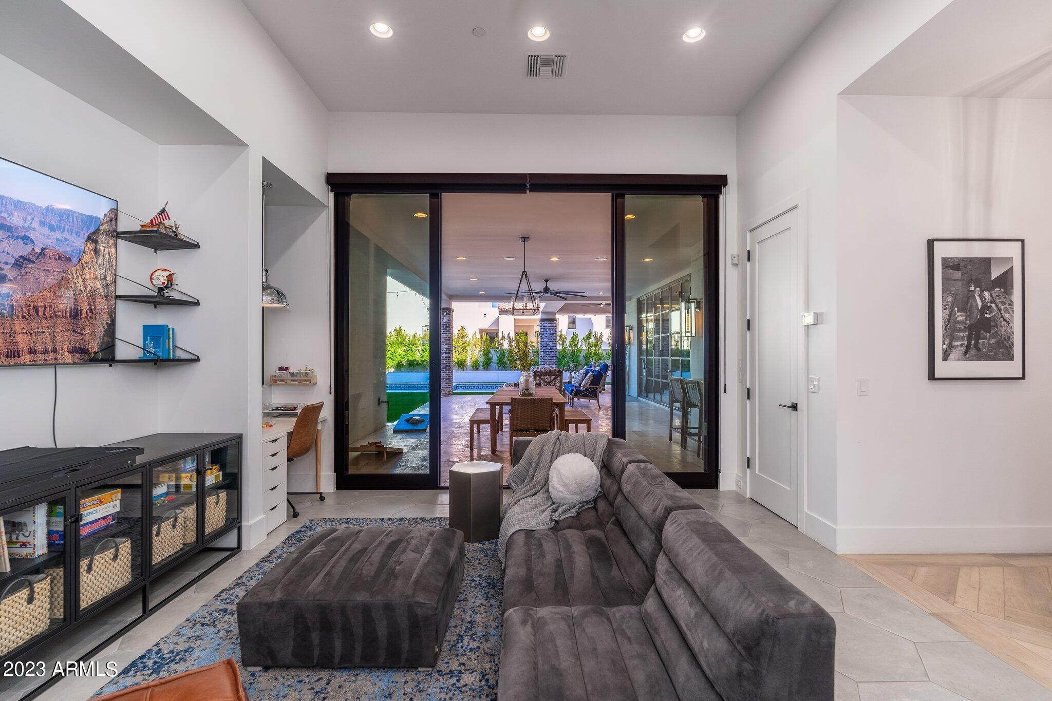 STELLAR AIRPARK ESTATES 2 - Residential