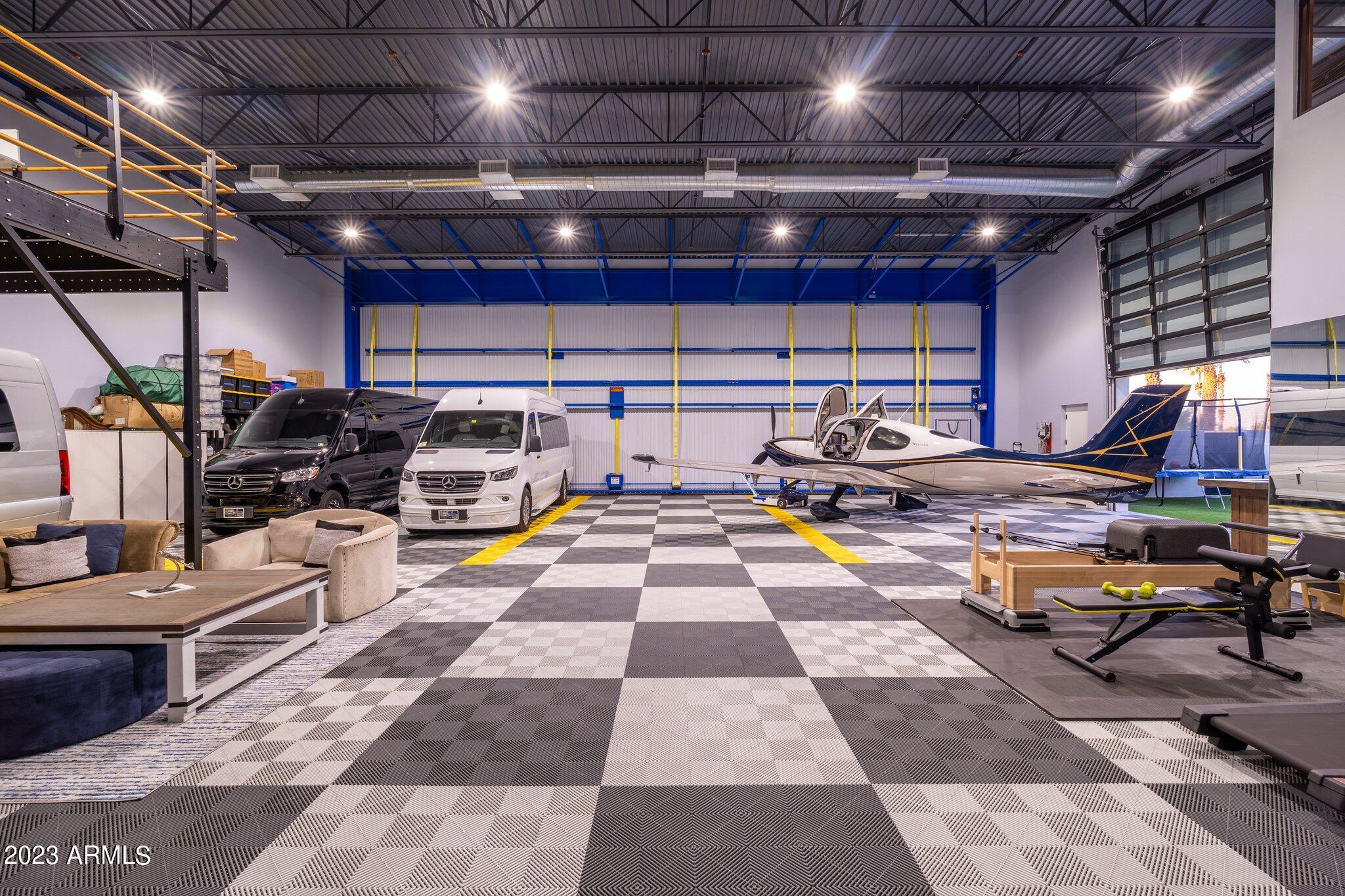 STELLAR AIRPARK ESTATES 2 - Residential