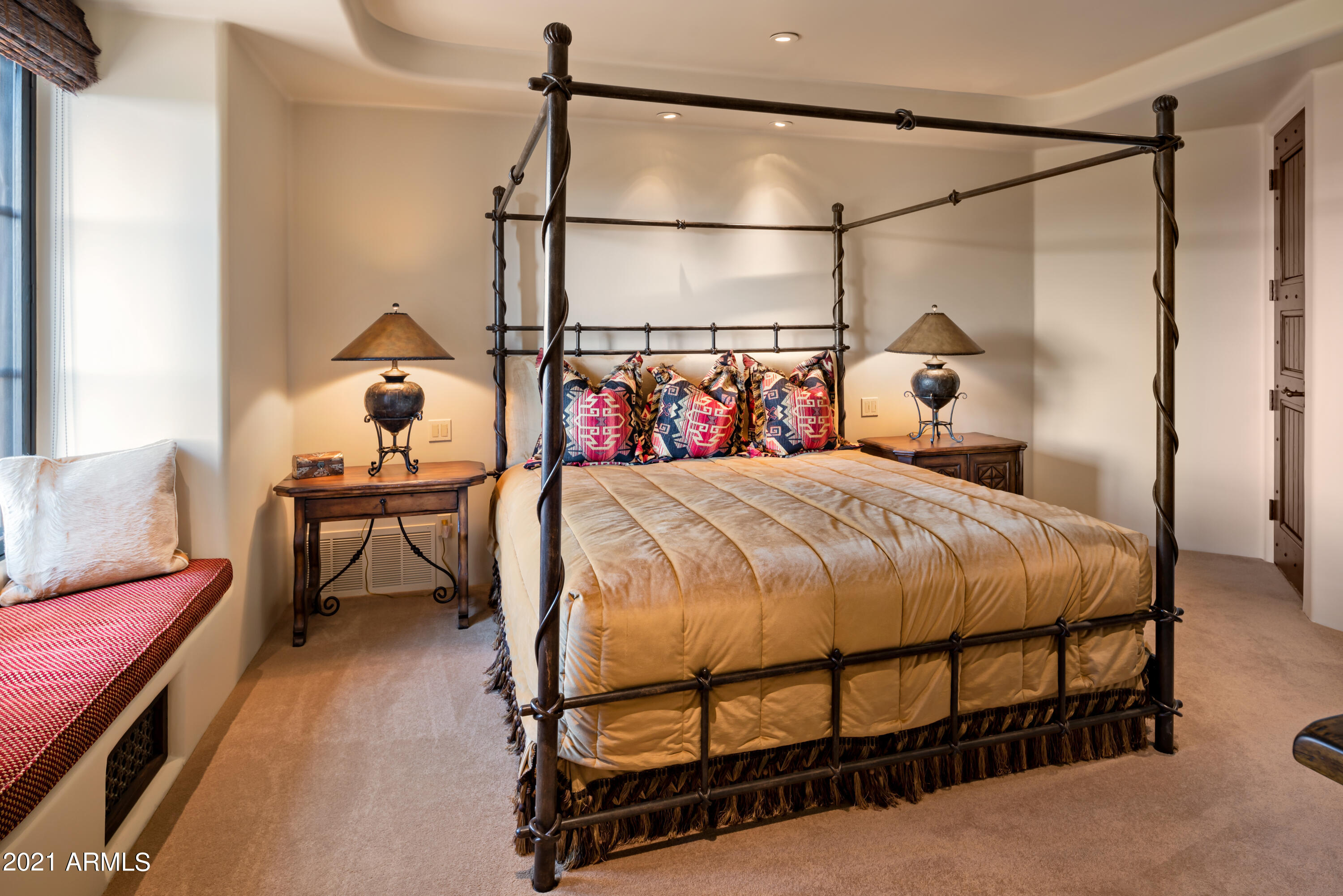 Estancia - Residential