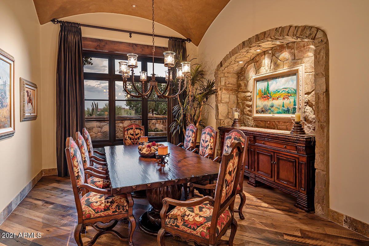 Estancia - Residential