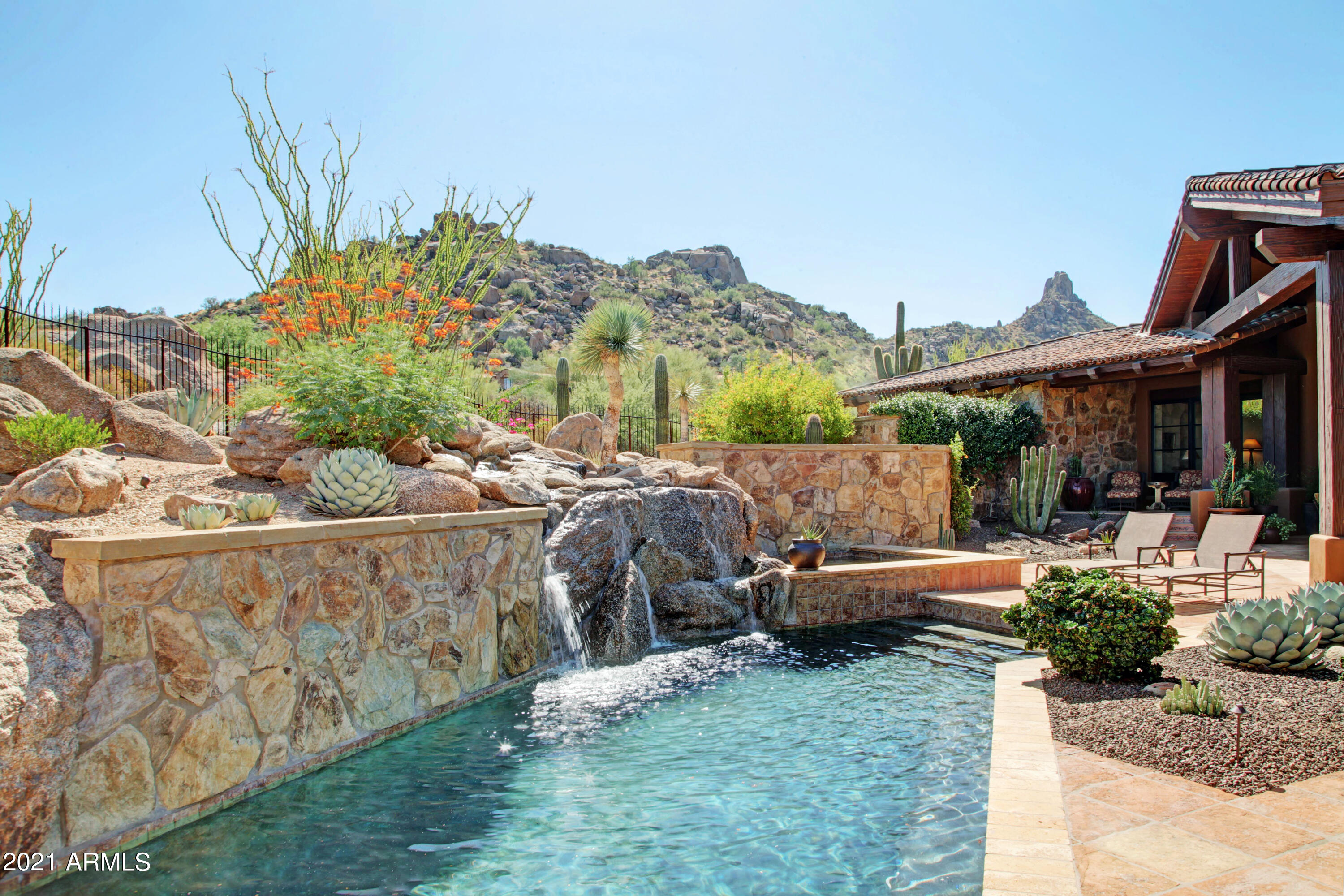 Estancia - Residential