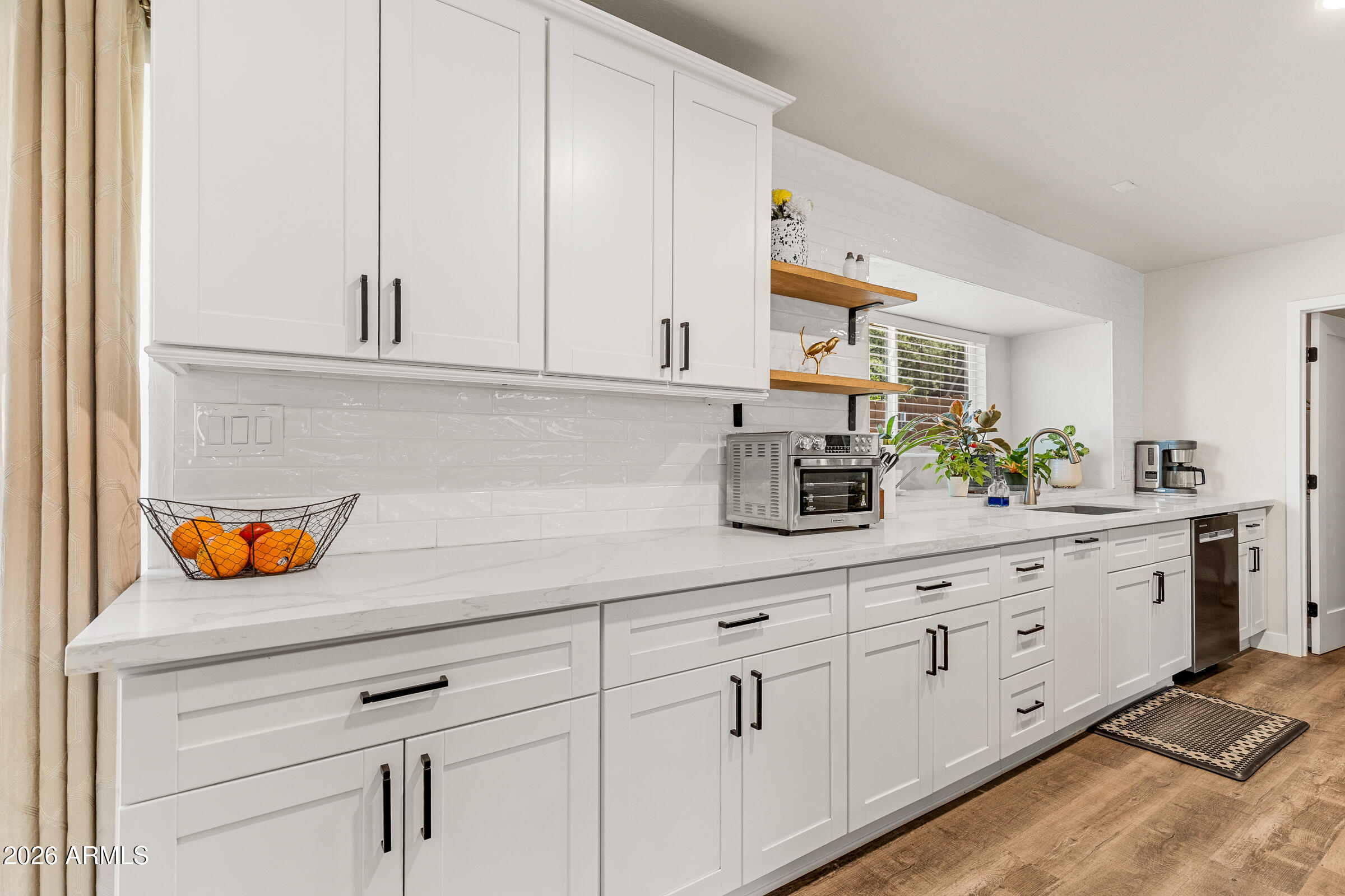 OAK WOOD 1 - Residential