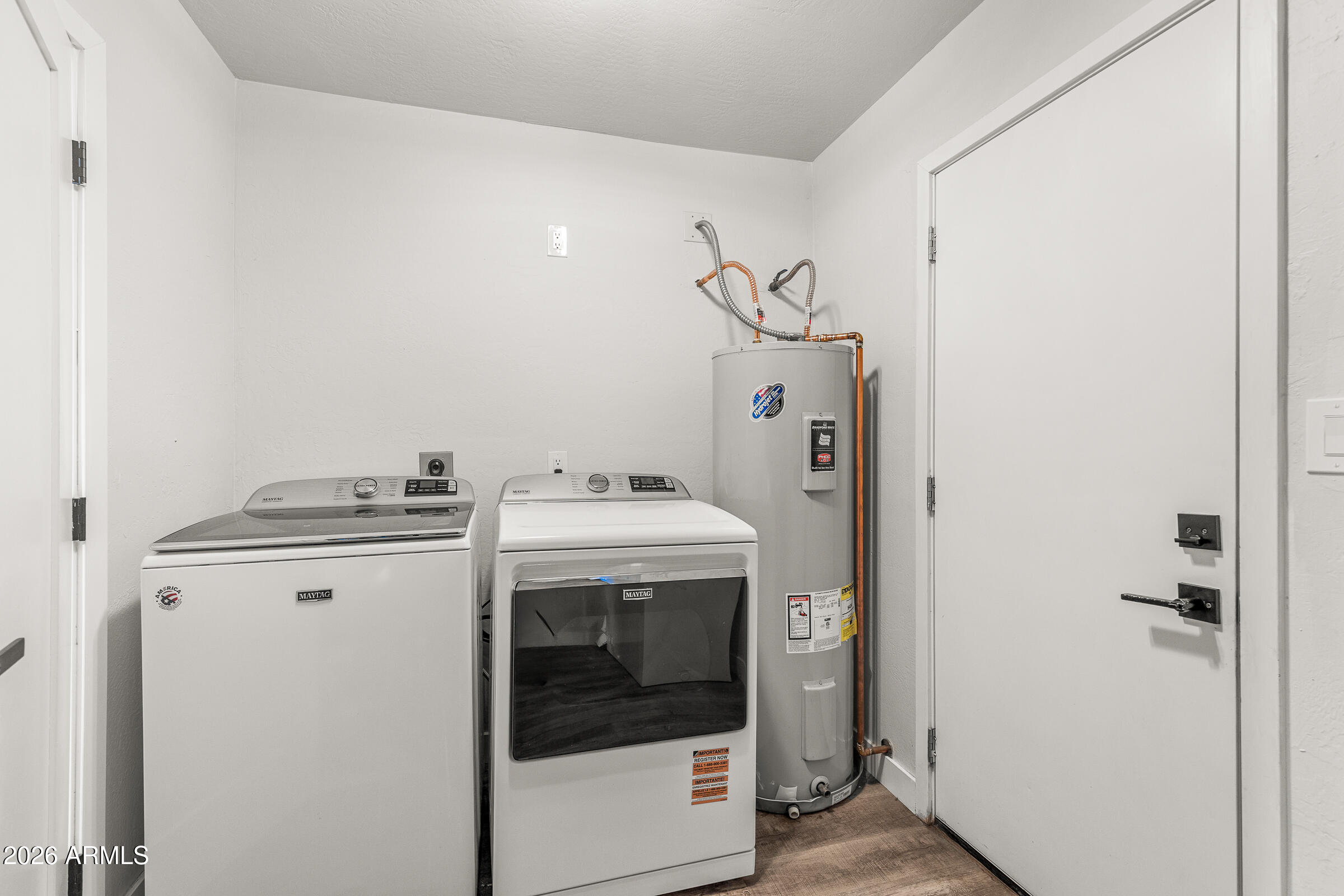 OAK WOOD 1 - Residential