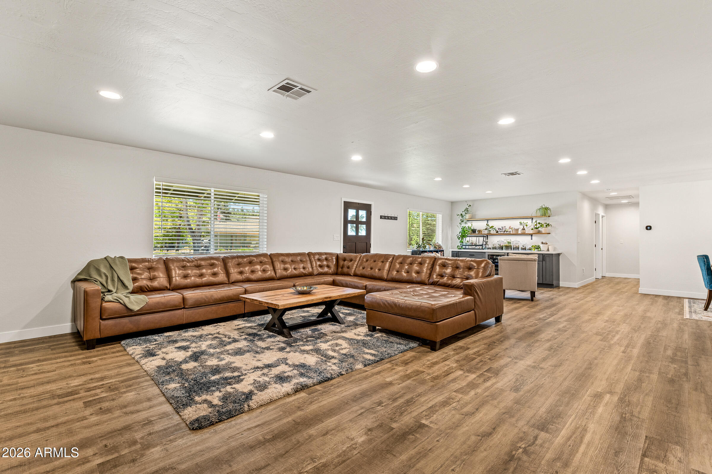 OAK WOOD 1 - Residential