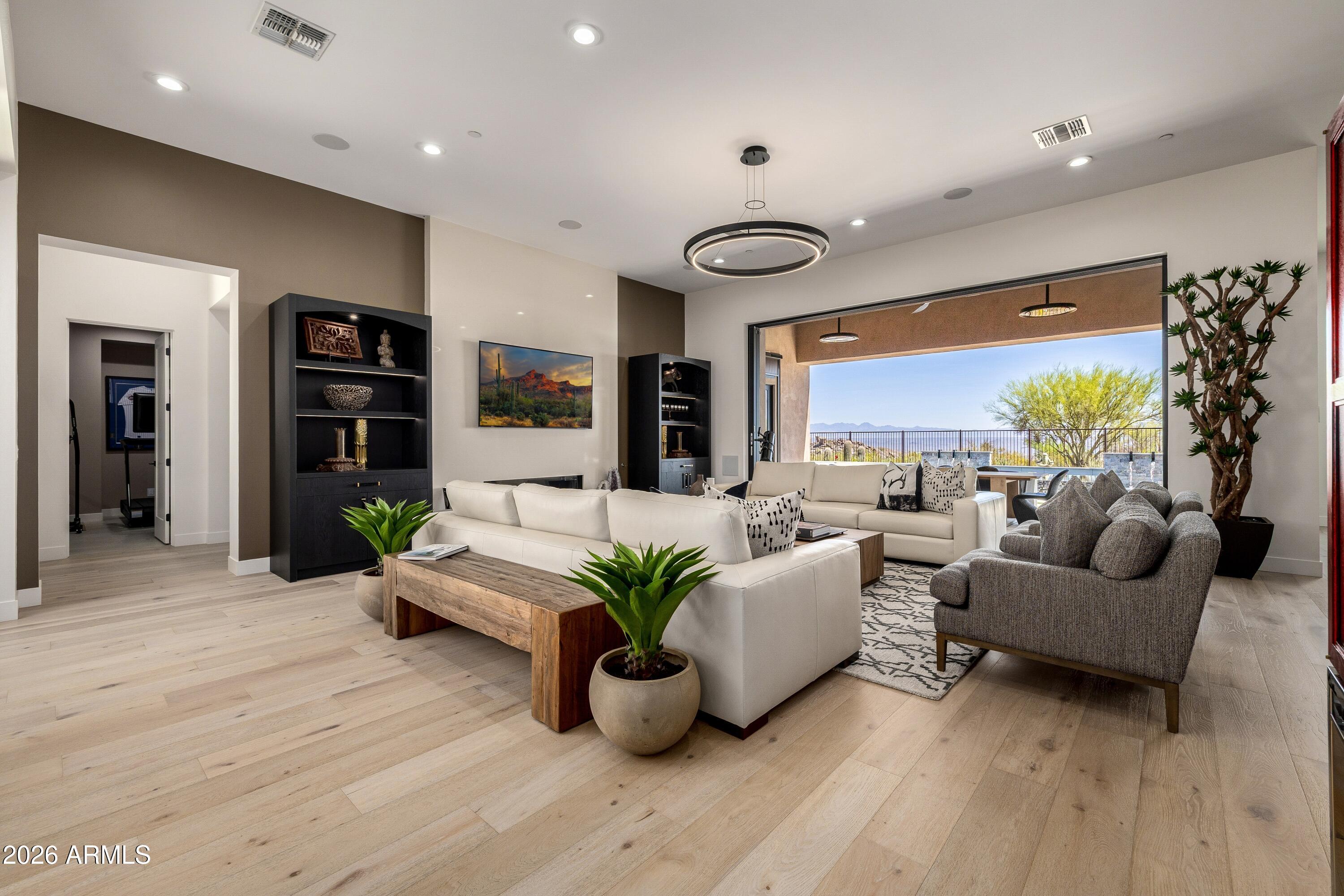 STORYROCK LOT 2B - Residential