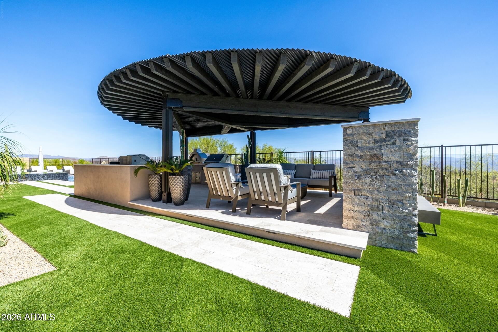 STORYROCK LOT 2B - Residential
