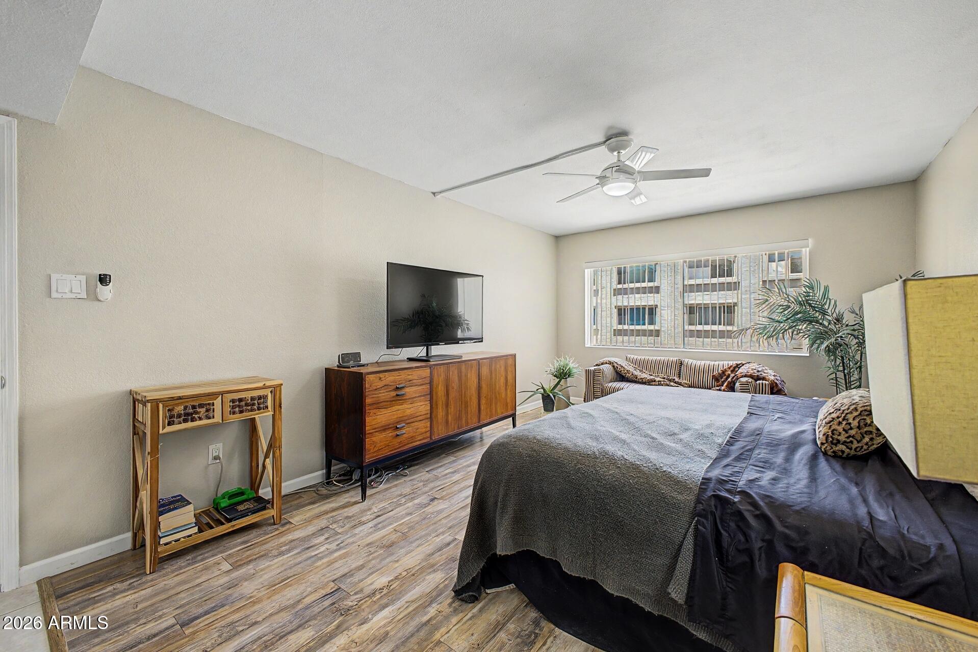 SCOTTSDALE SHADOWS 6 UNITS A101-A112 A201-A212 - Residential