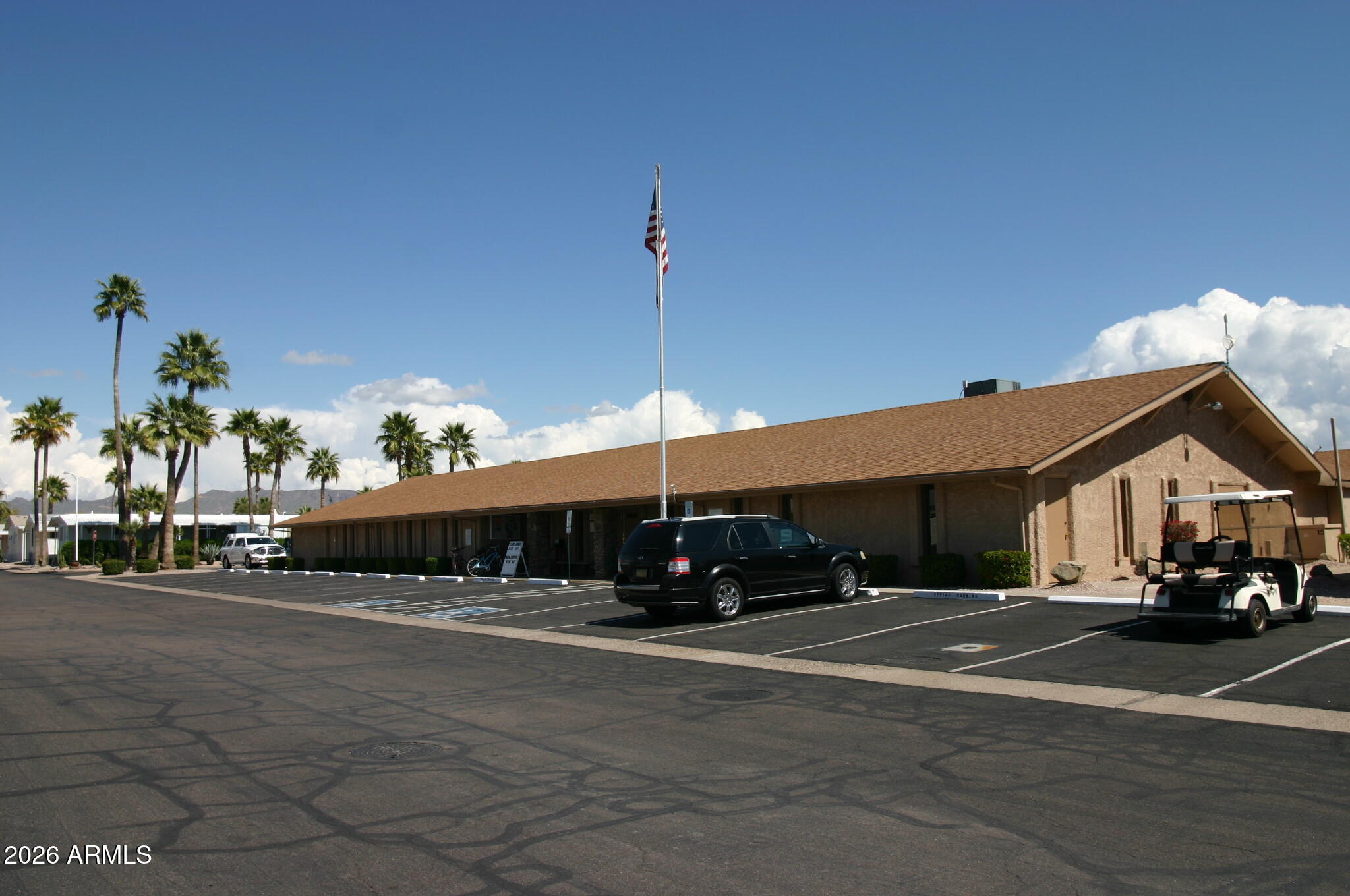 Superstition Buttes Moblie Home Park - Residential