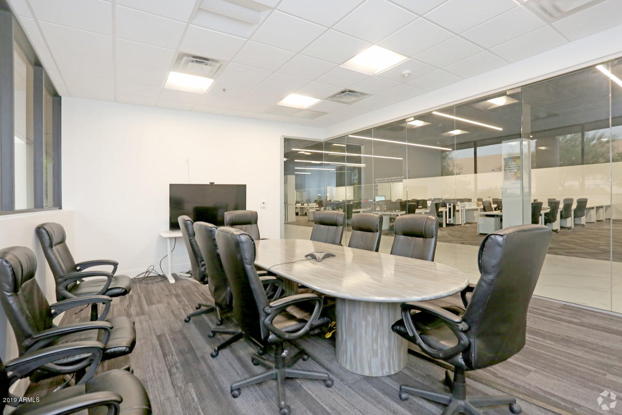 SOUTHPARK BUSINESS CENTER 1 - Commercial Sale