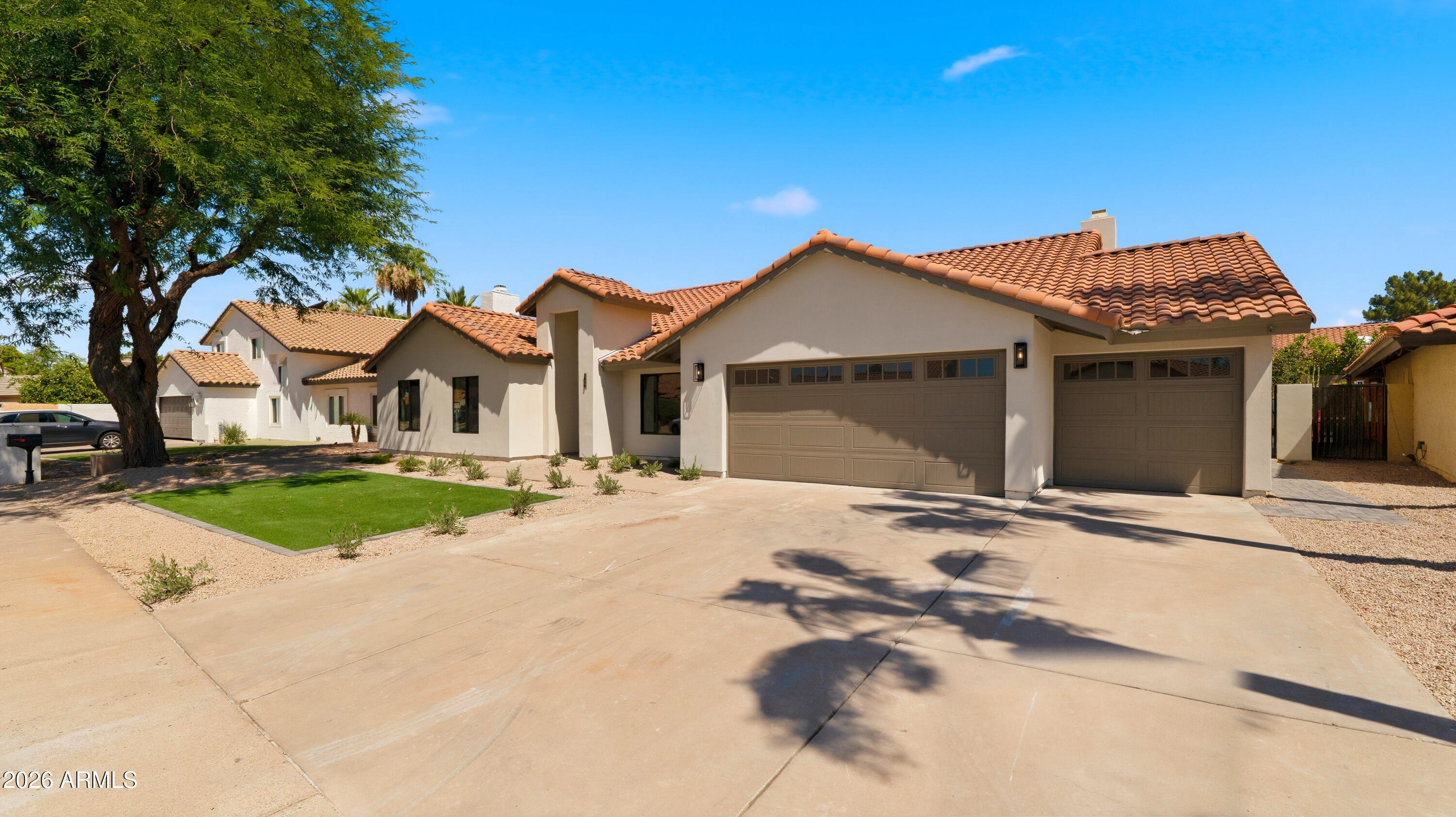 SPANISH WELLS 3 LOT 311-411 TR A-C - Residential
