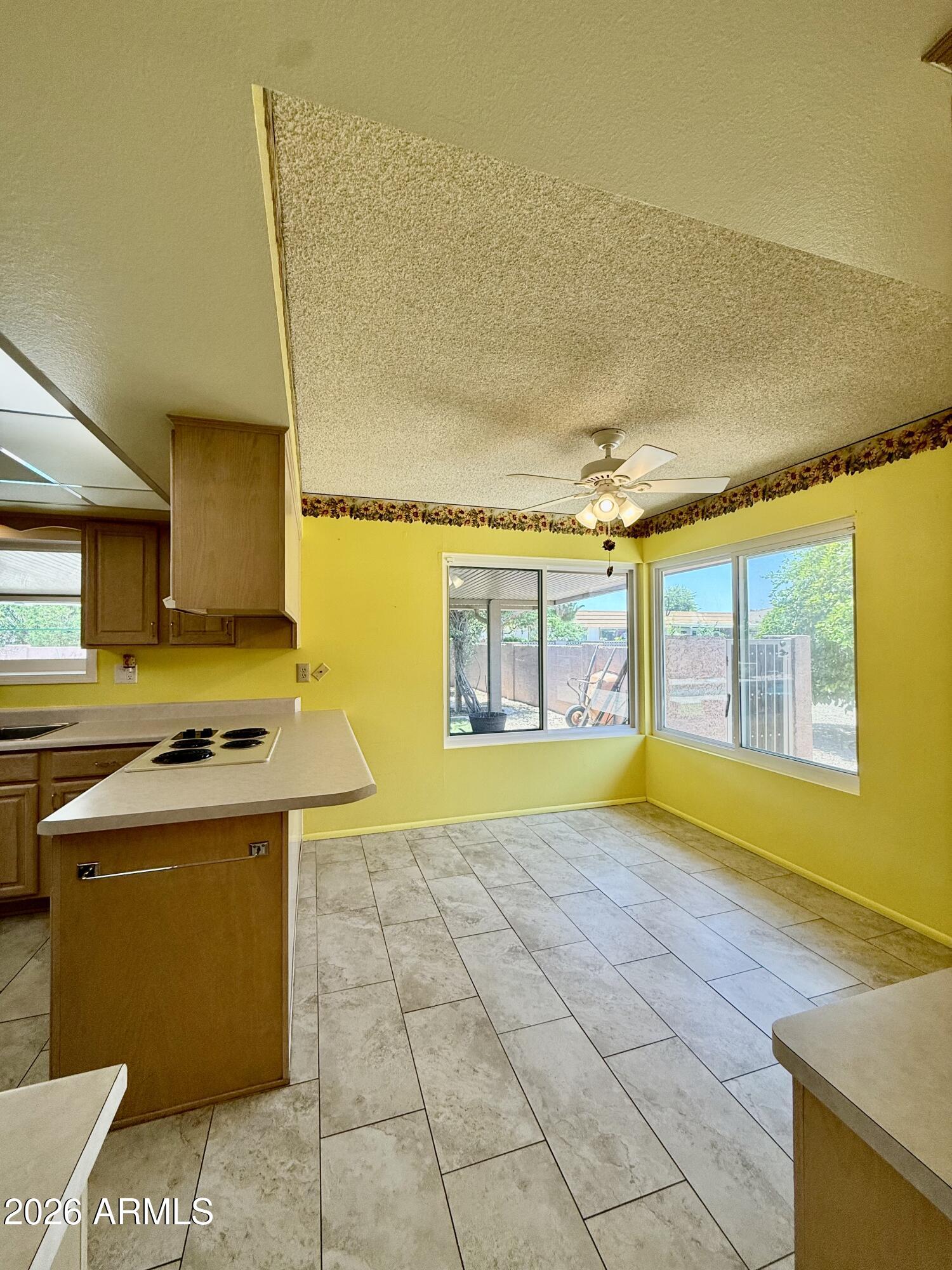 SUN CITY 33 - Residential