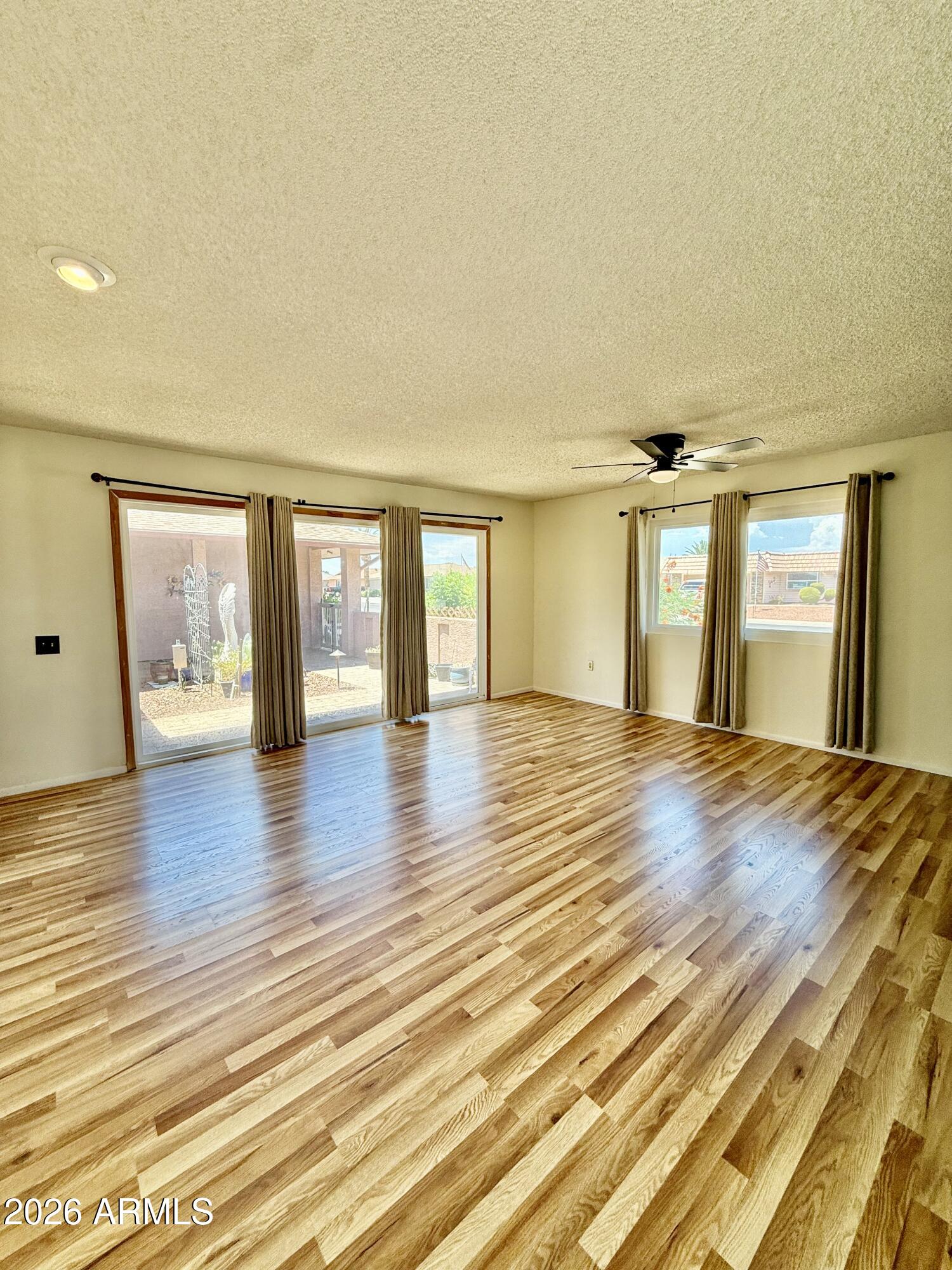 SUN CITY 33 - Residential