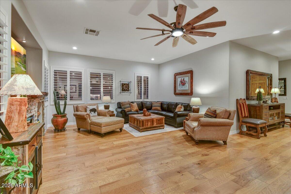 Superstition Foothills - Residential