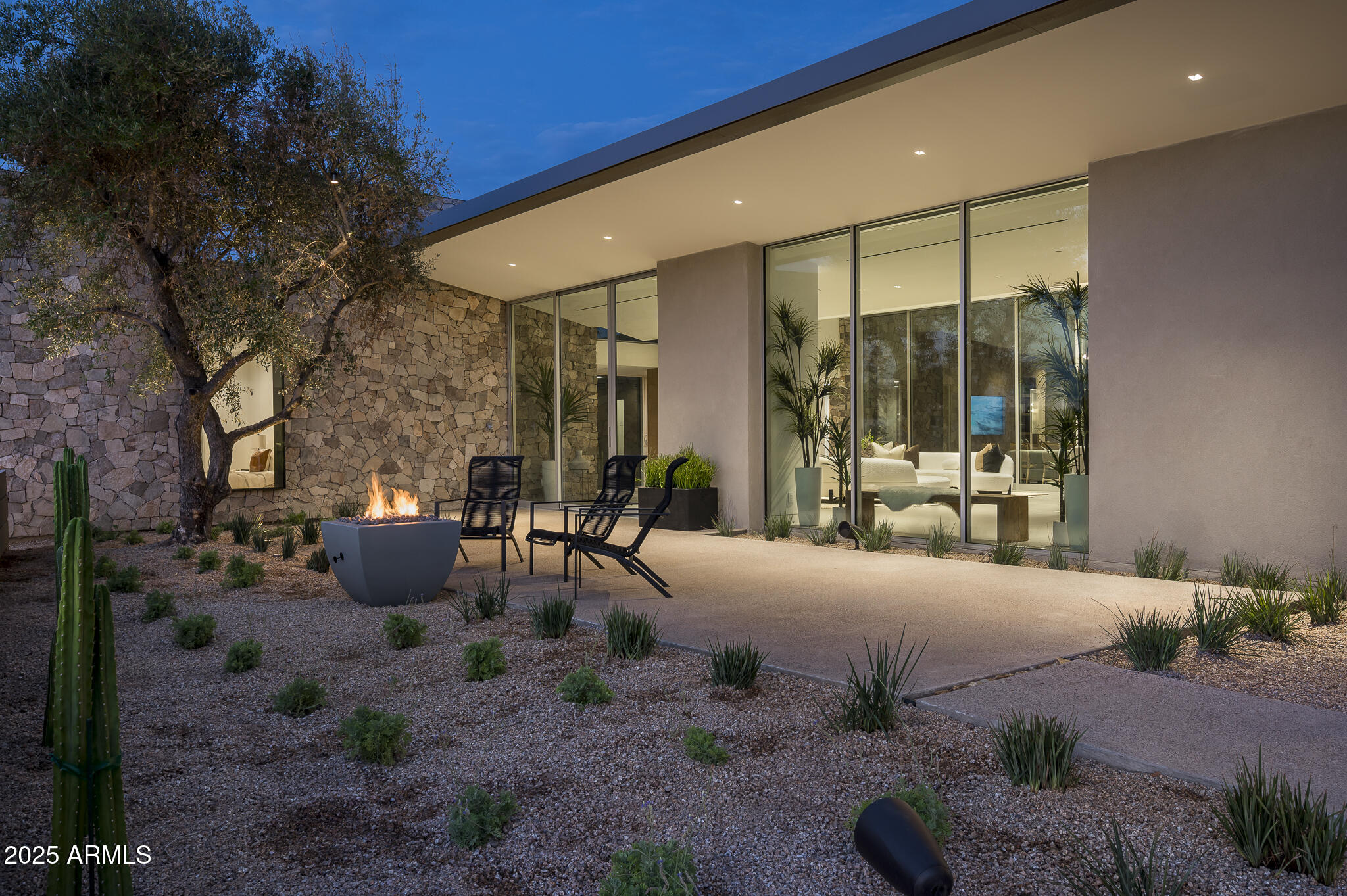 CAMELBACK LANDS - Residential