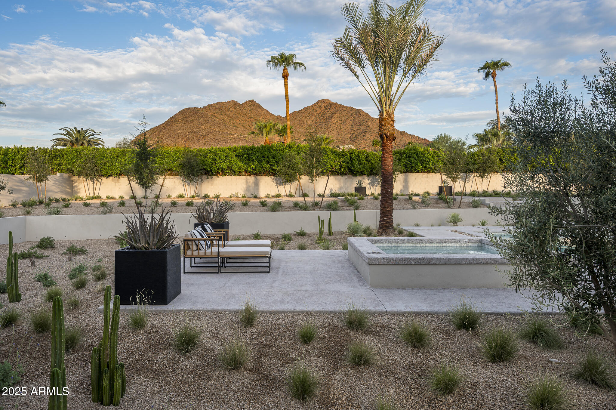 CAMELBACK LANDS - Residential