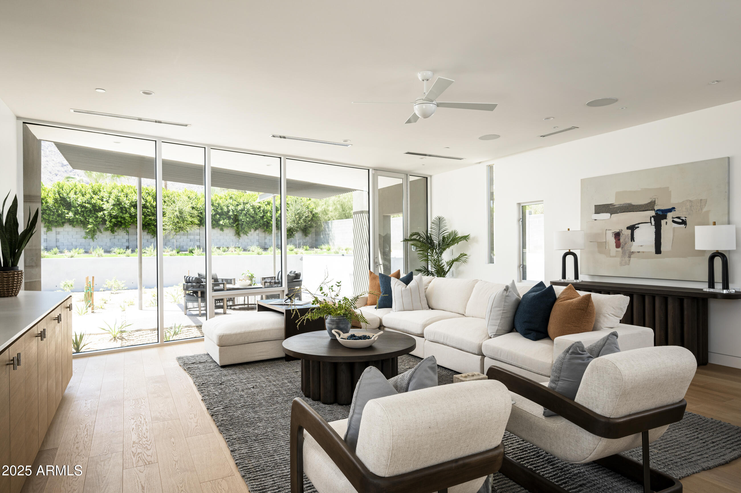 CAMELBACK LANDS - Residential