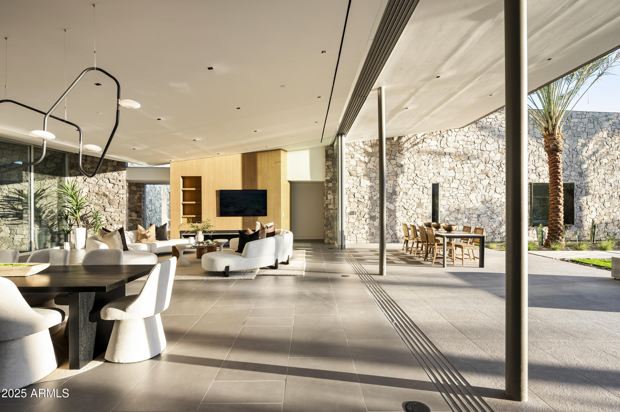 CAMELBACK LANDS - Residential