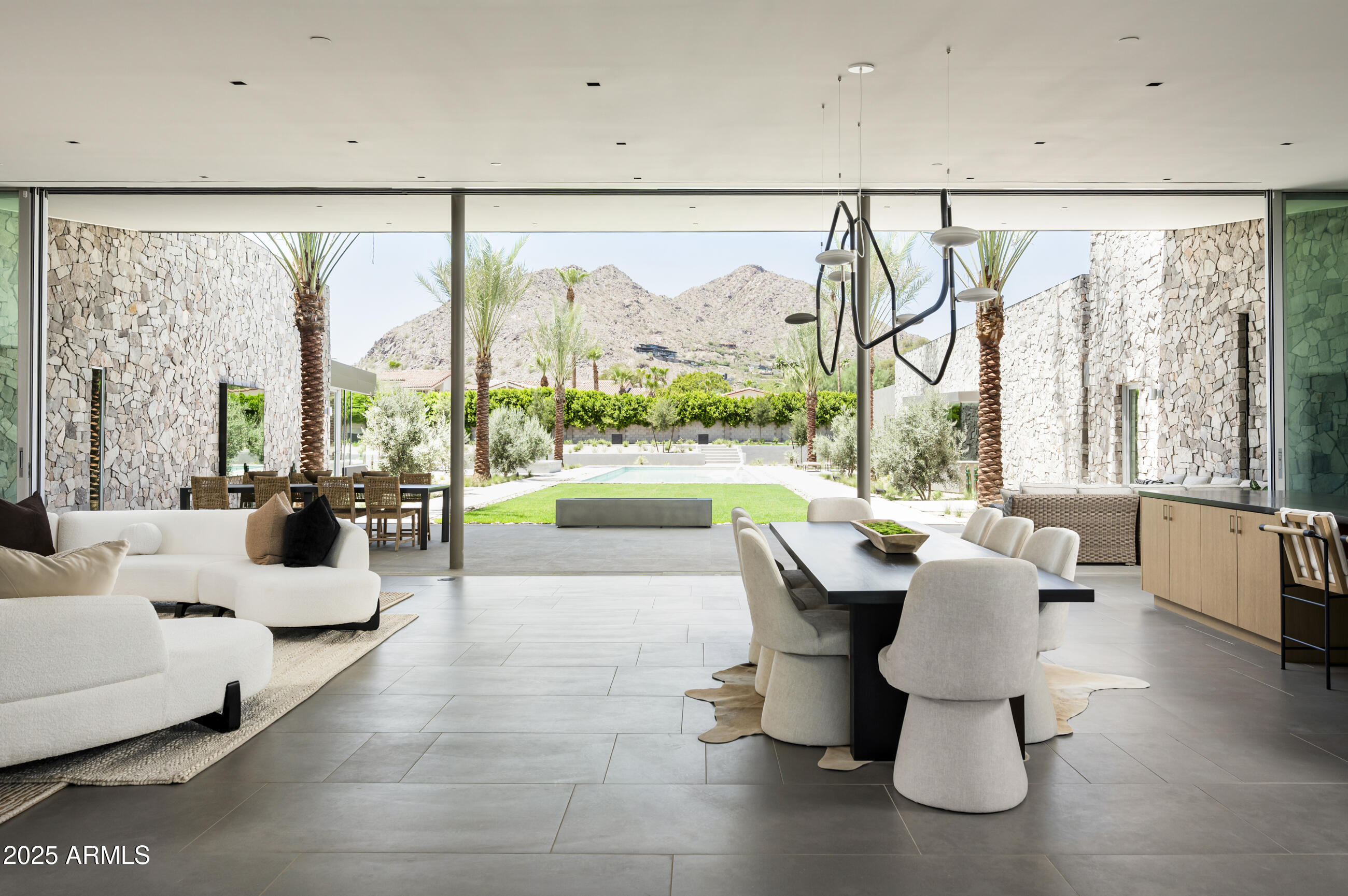 CAMELBACK LANDS - Residential