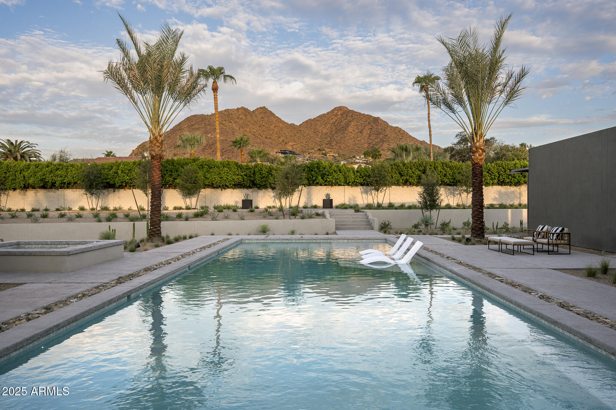 CAMELBACK LANDS - Residential