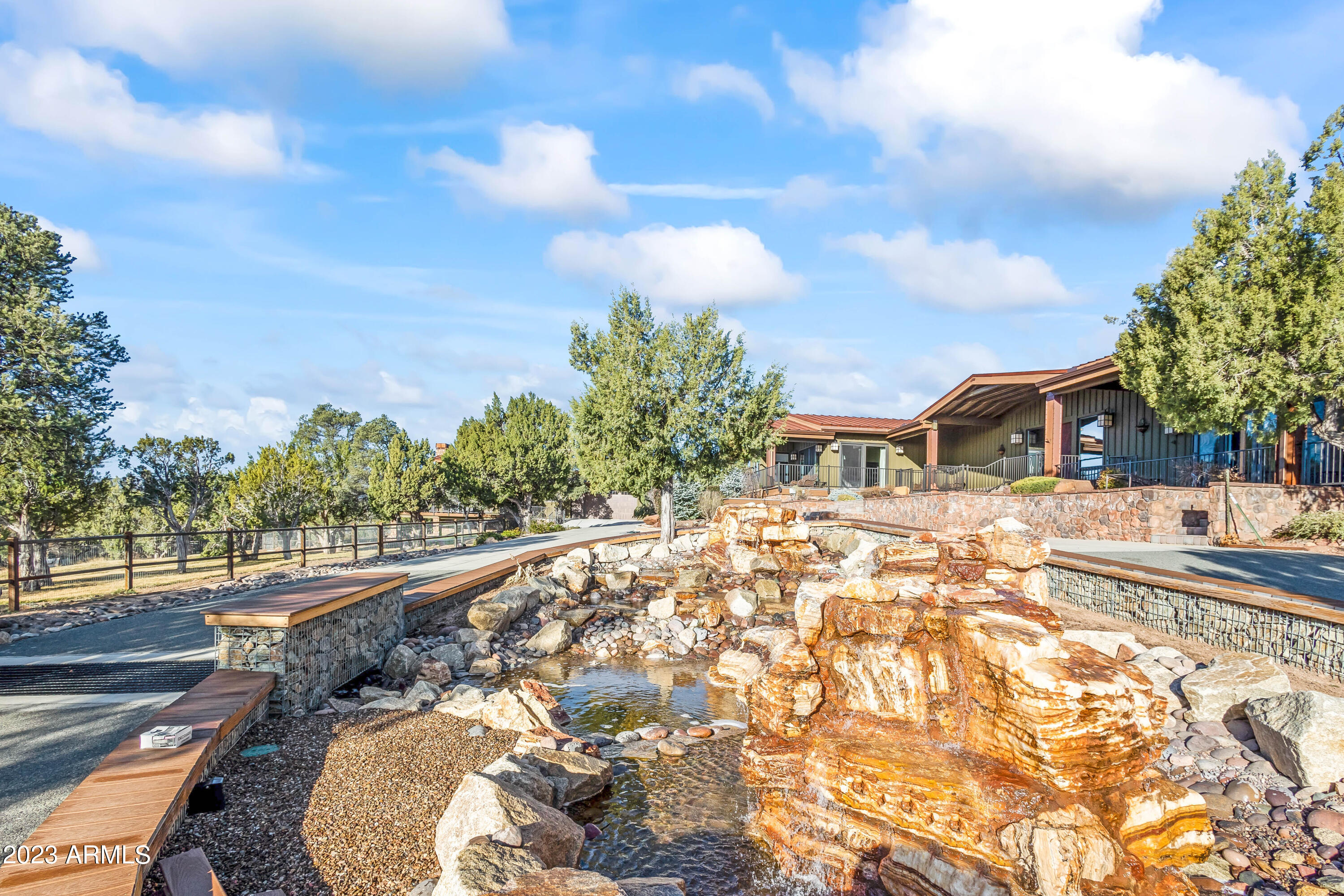 LAS VEGAS RANCH ESTATES - Residential