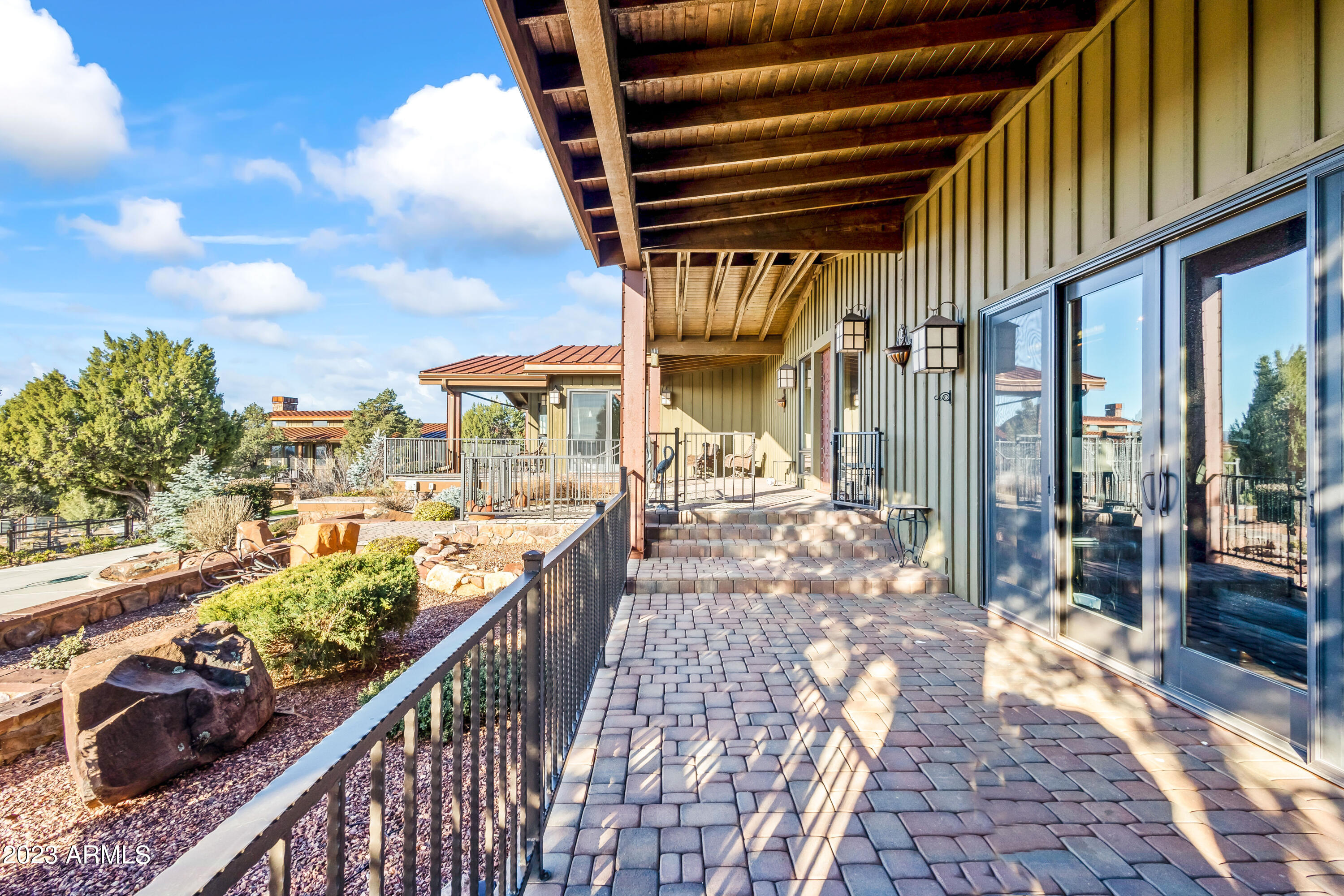 LAS VEGAS RANCH ESTATES - Residential