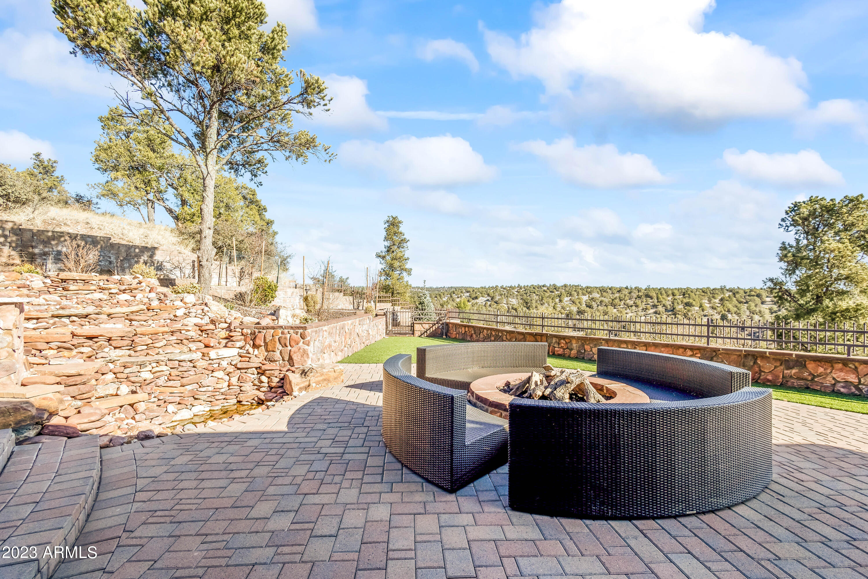 LAS VEGAS RANCH ESTATES - Residential