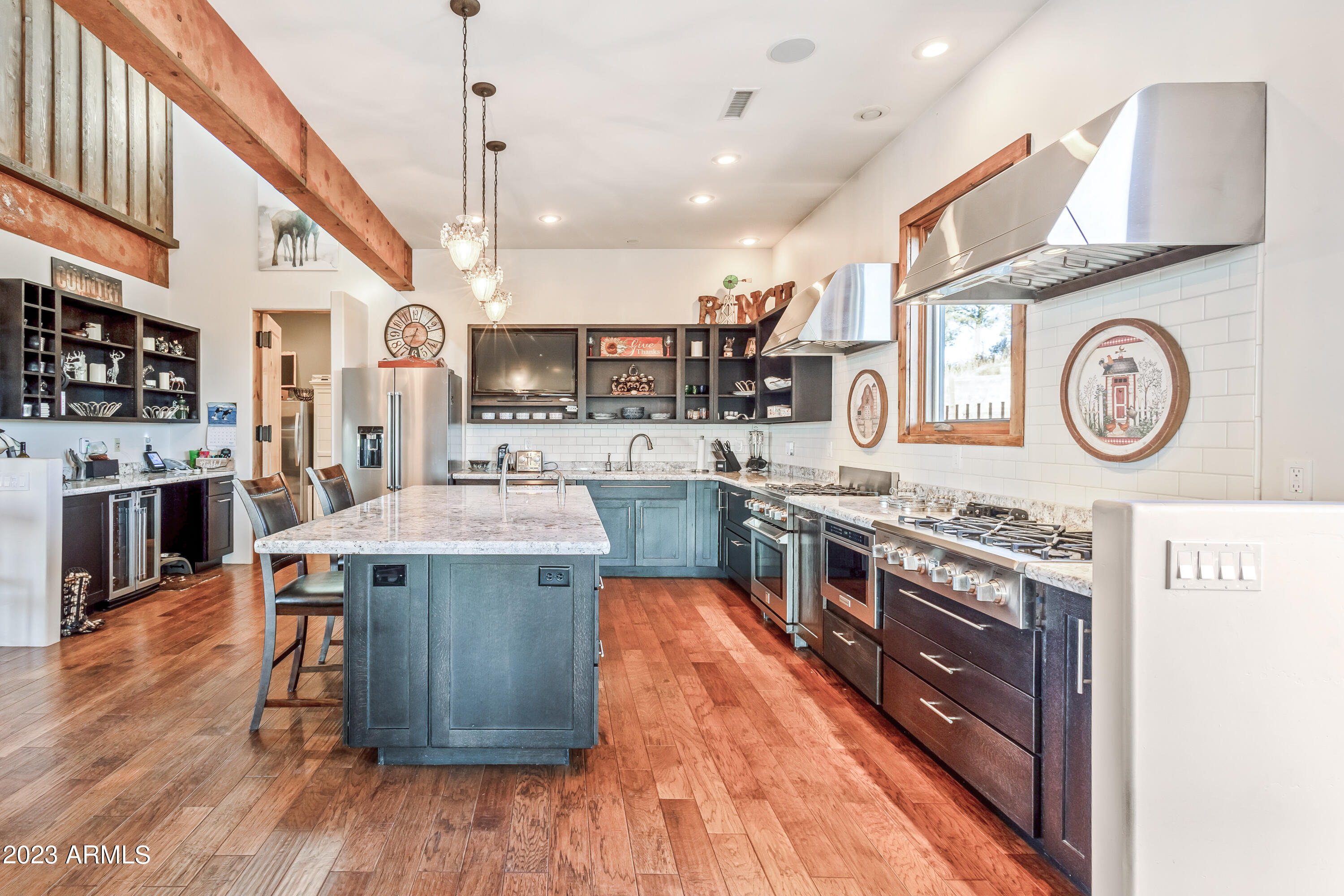 LAS VEGAS RANCH ESTATES - Residential