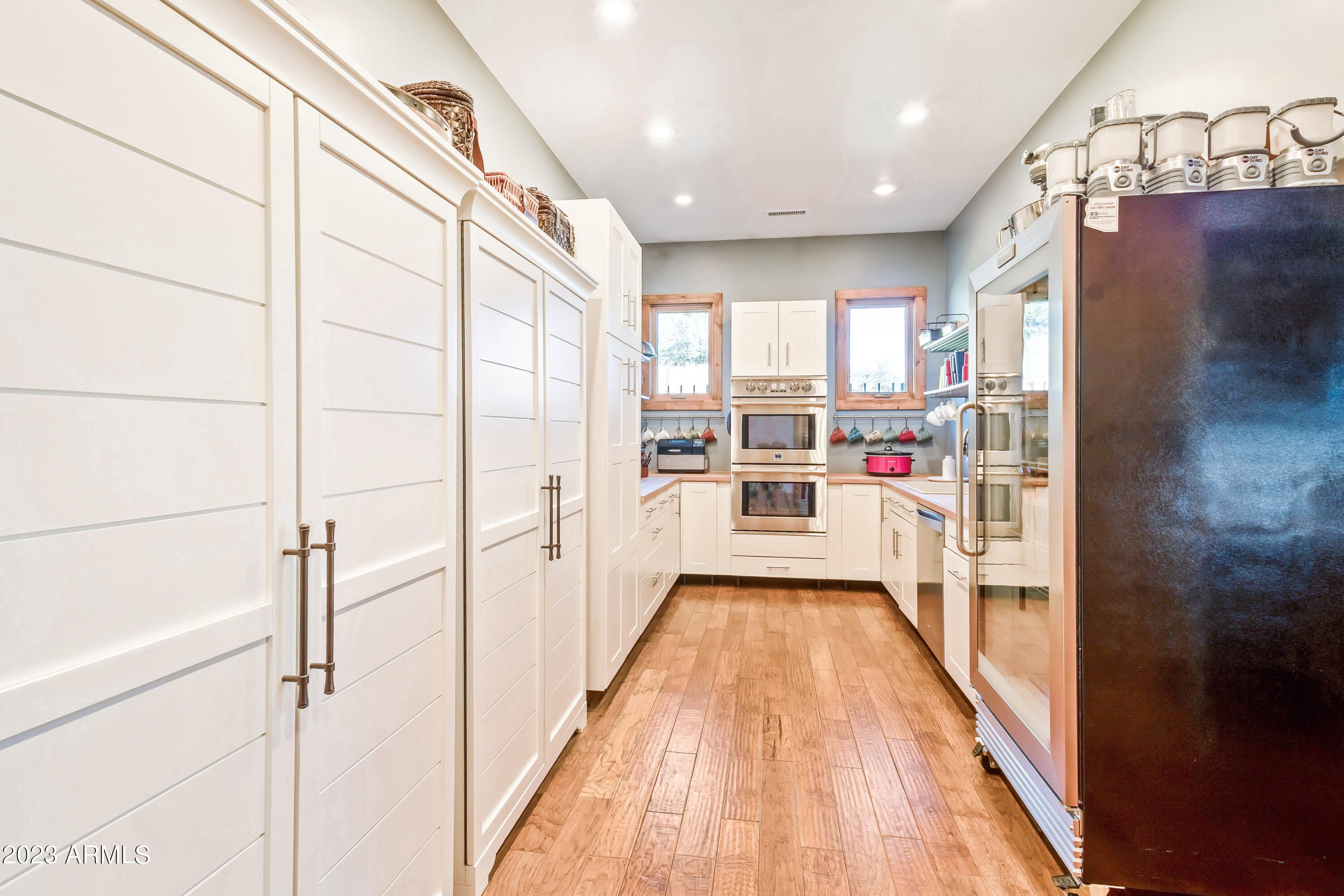 LAS VEGAS RANCH ESTATES - Residential