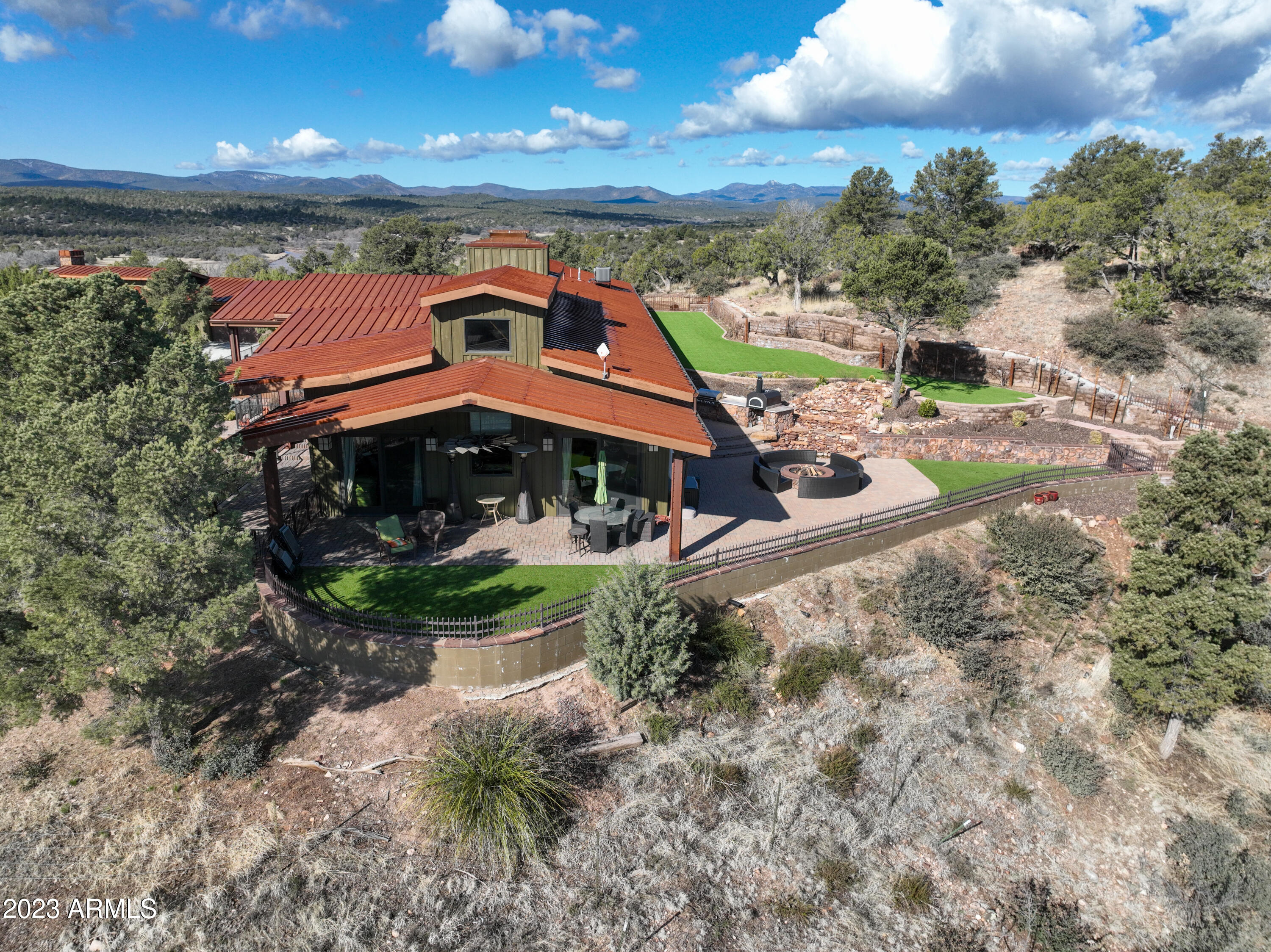LAS VEGAS RANCH ESTATES - Residential