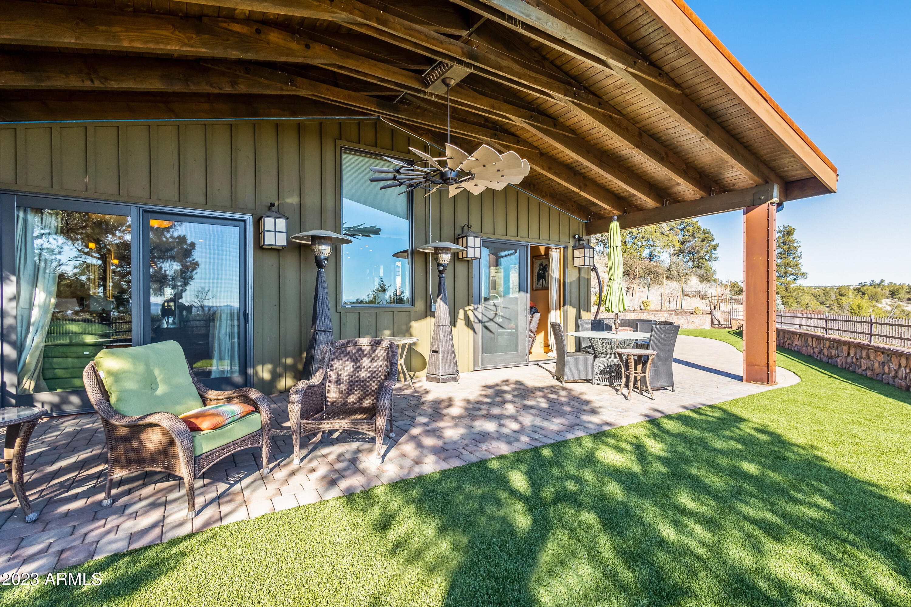 LAS VEGAS RANCH ESTATES - Residential