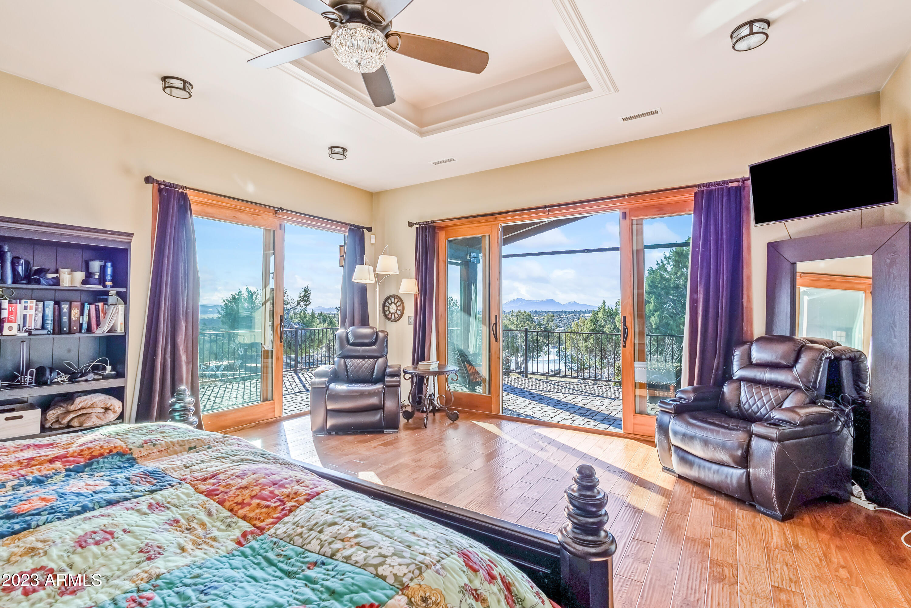 LAS VEGAS RANCH ESTATES - Residential