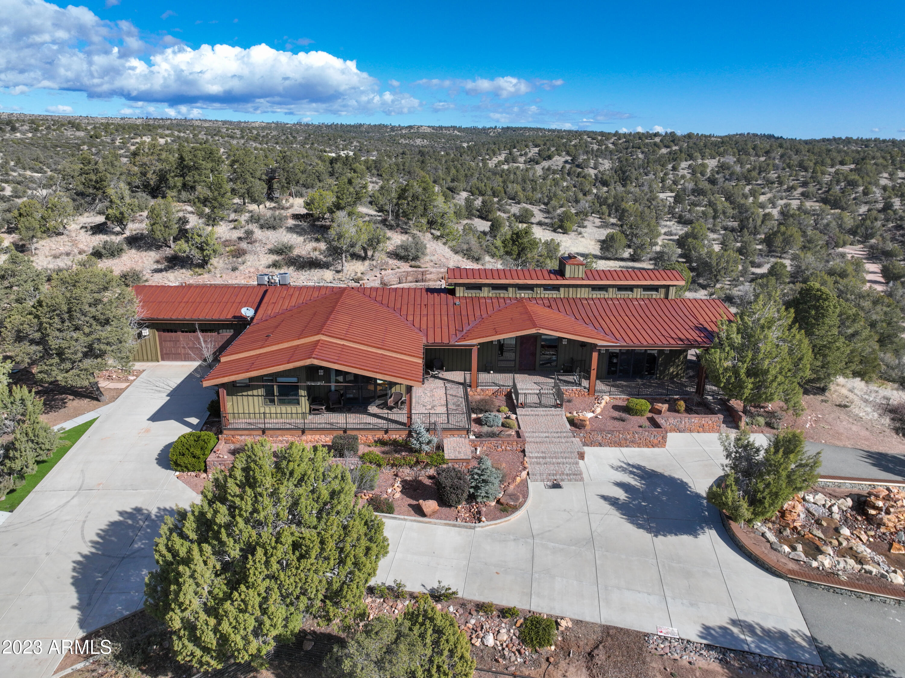 LAS VEGAS RANCH ESTATES - Residential