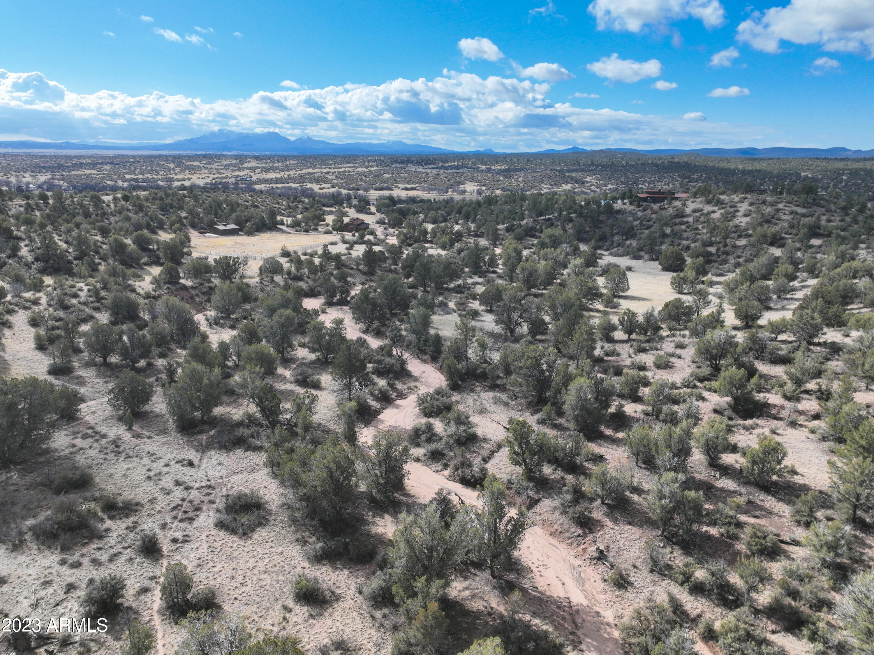 LAS VEGAS RANCH ESTATES - Residential