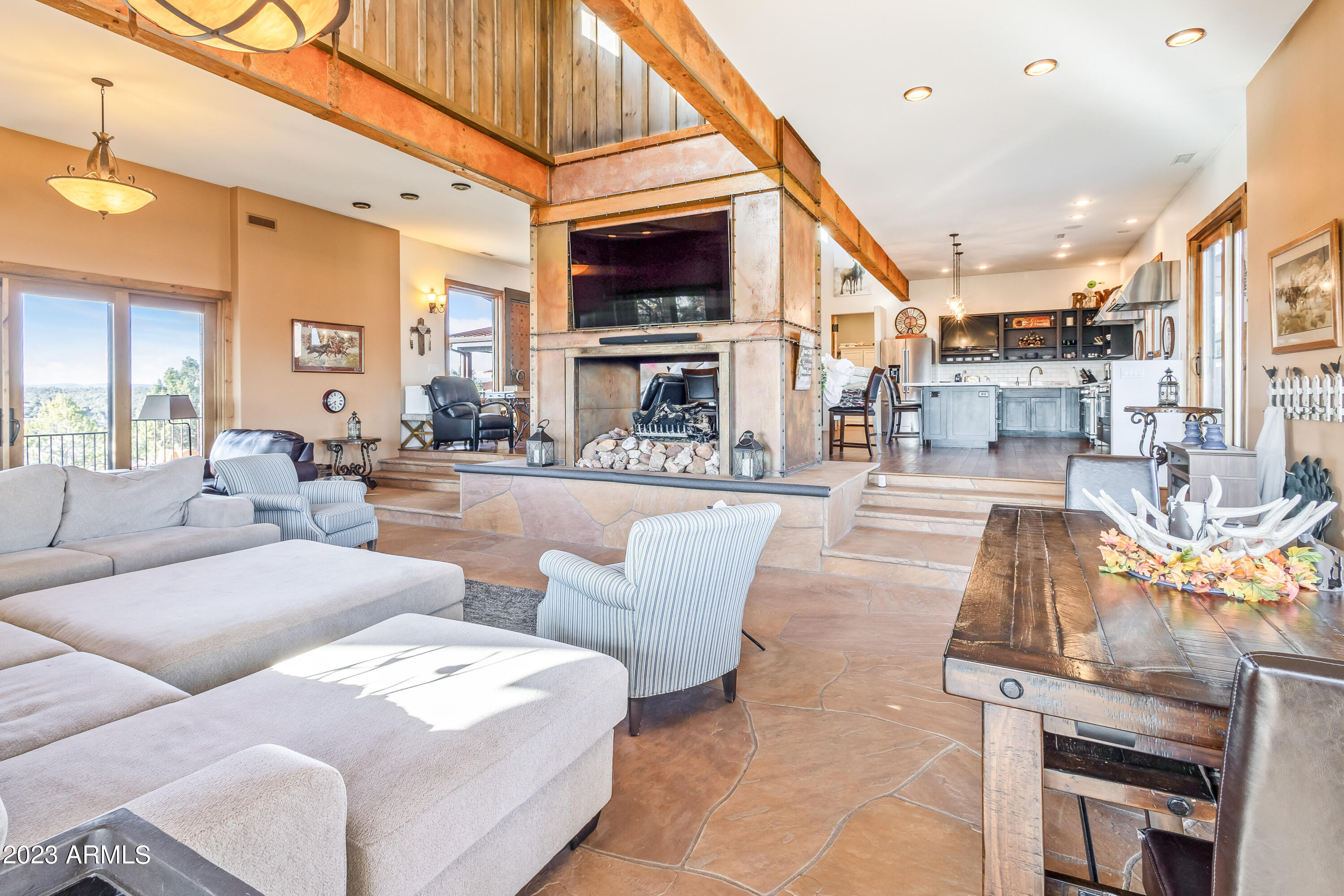LAS VEGAS RANCH ESTATES - Residential