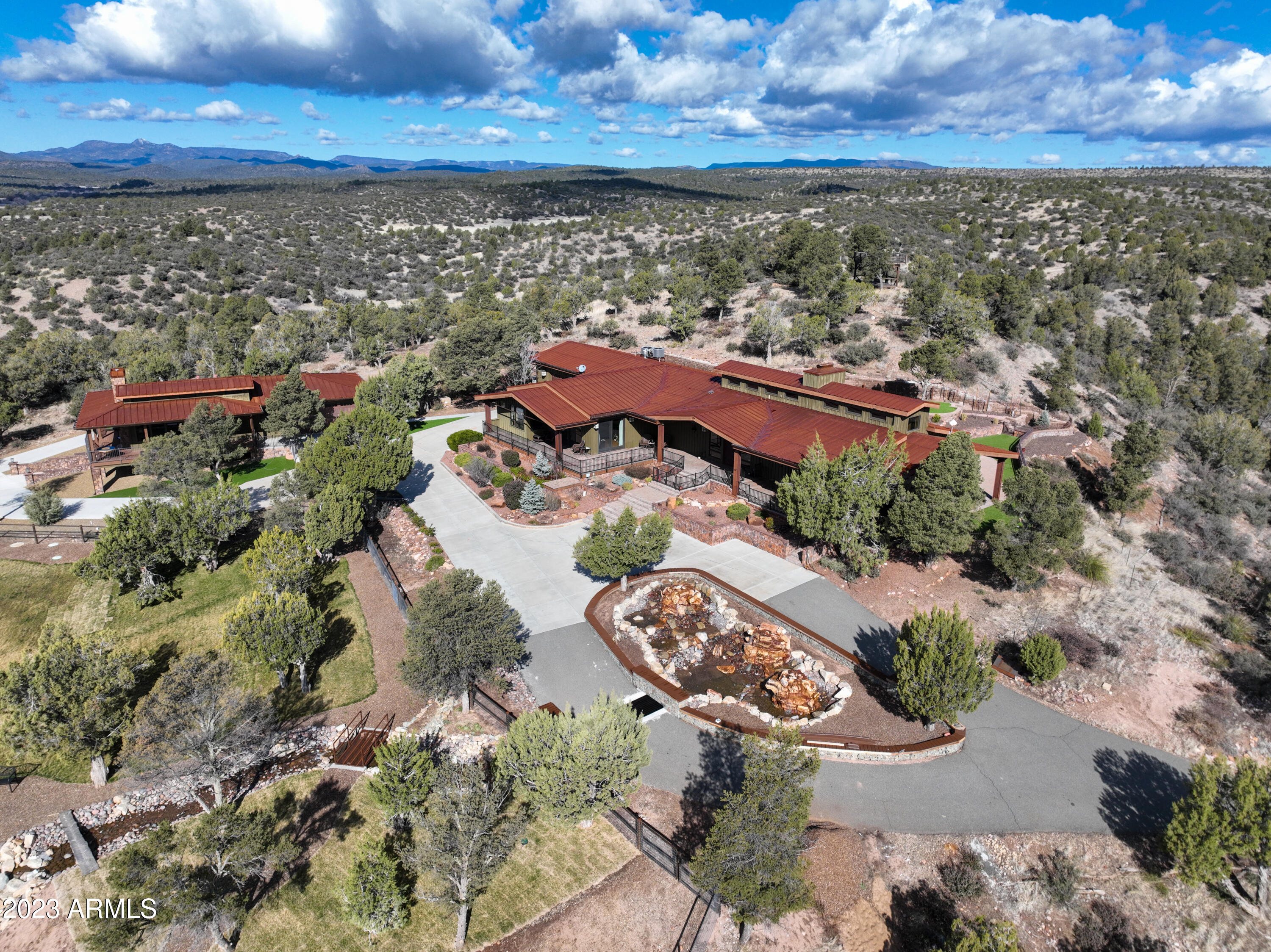 LAS VEGAS RANCH ESTATES - Residential