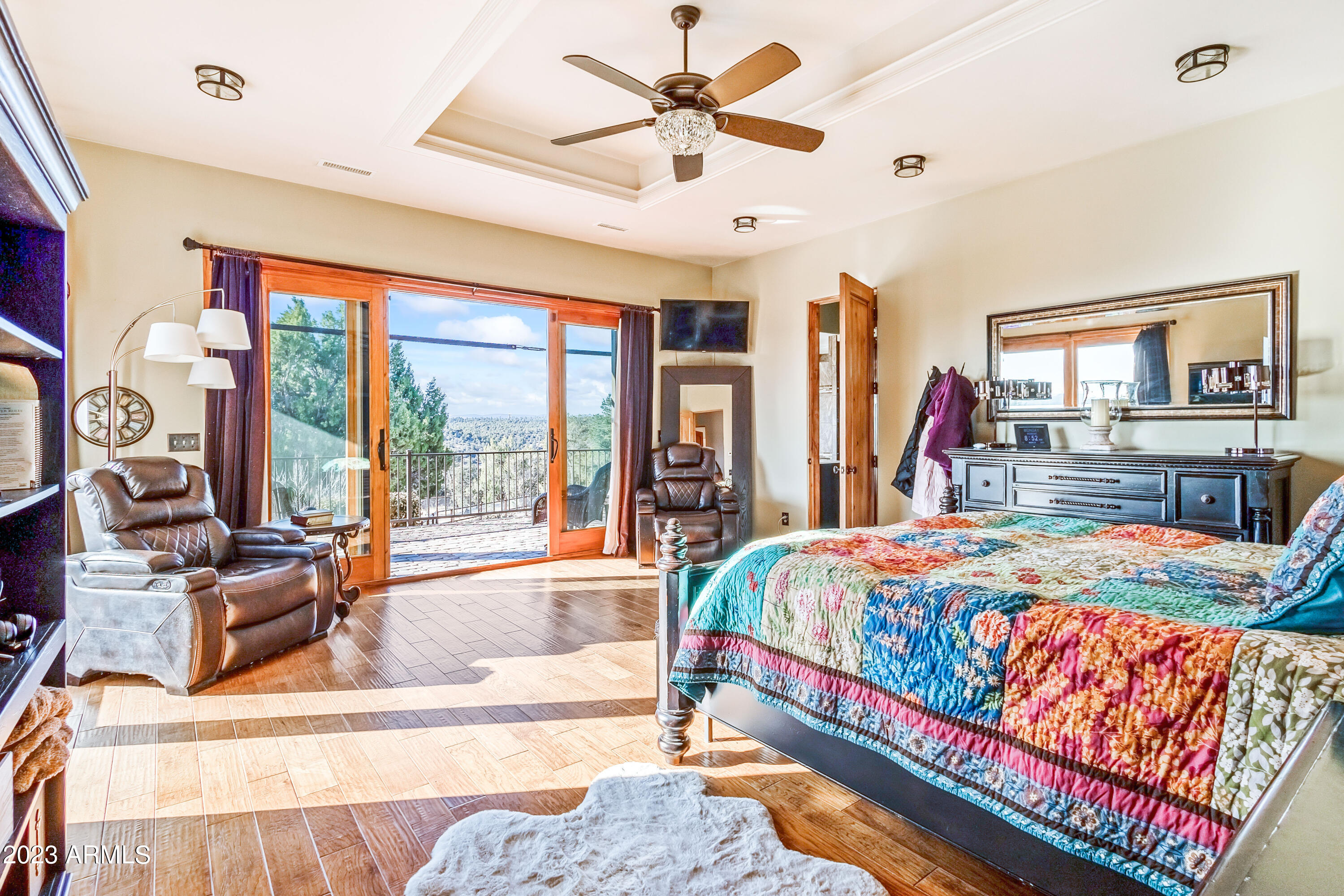 LAS VEGAS RANCH ESTATES - Residential