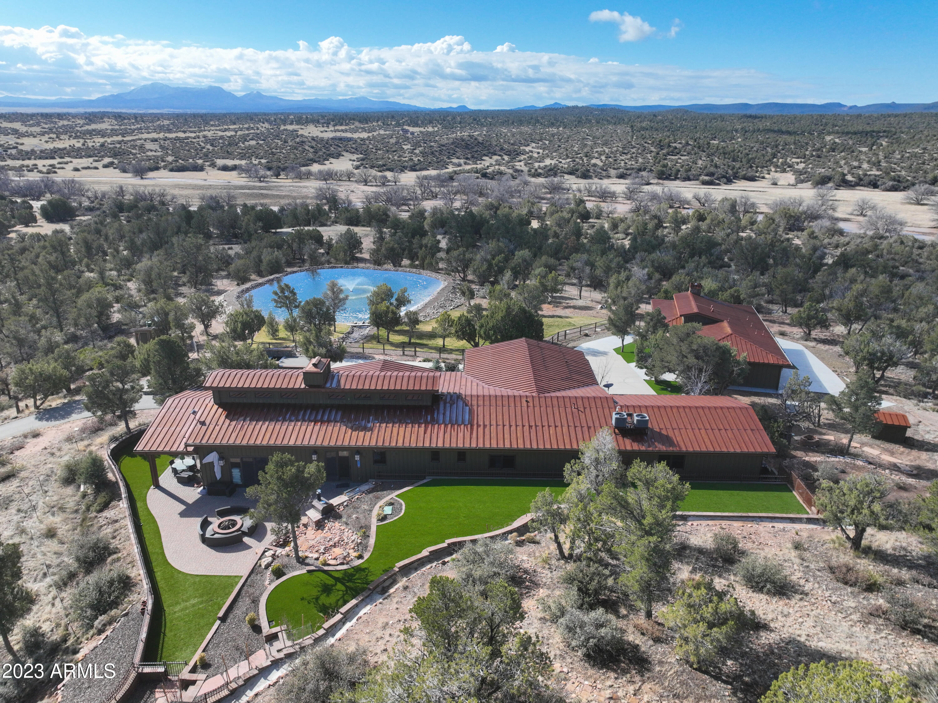 LAS VEGAS RANCH ESTATES - Residential