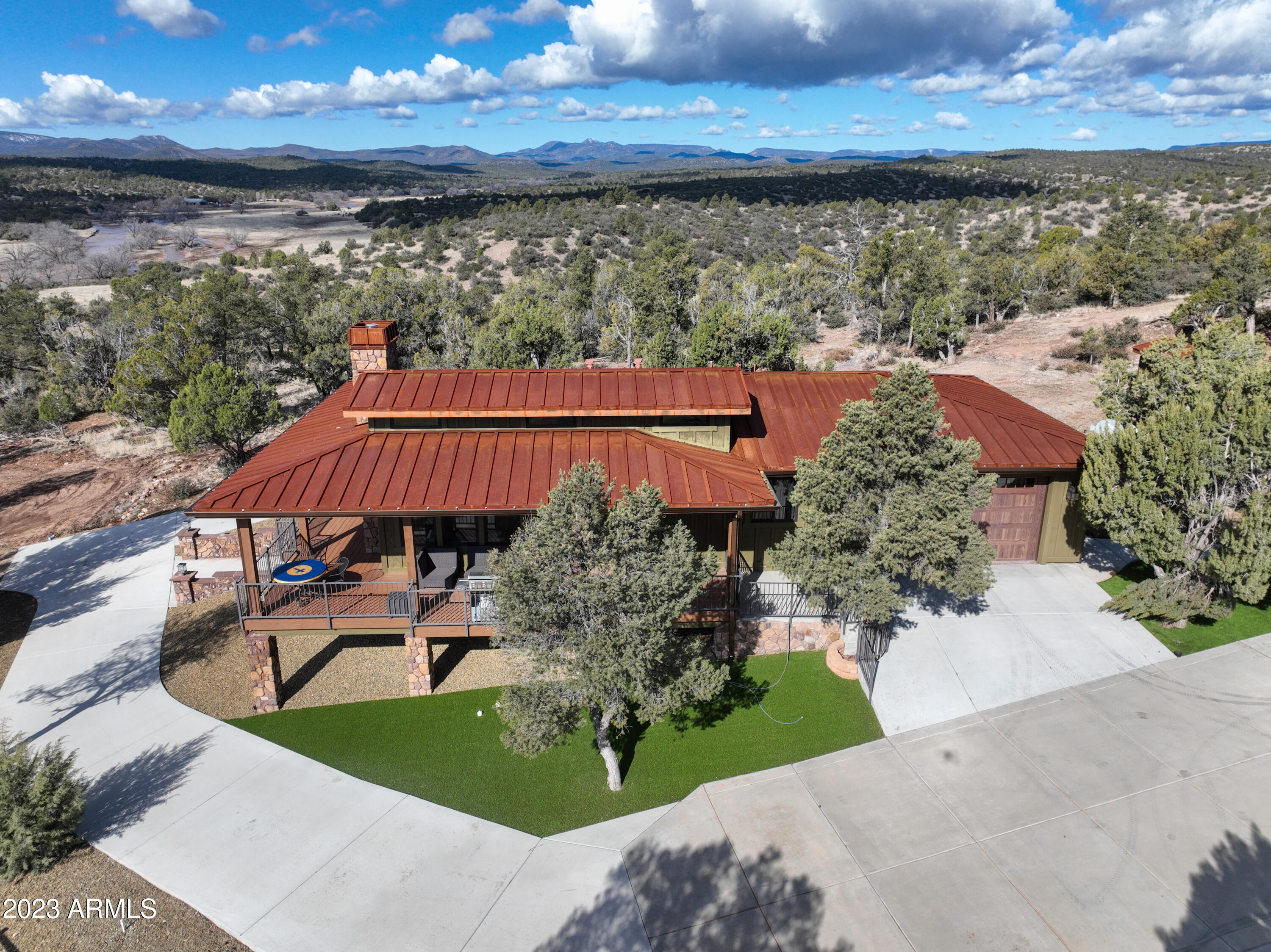 LAS VEGAS RANCH ESTATES - Residential