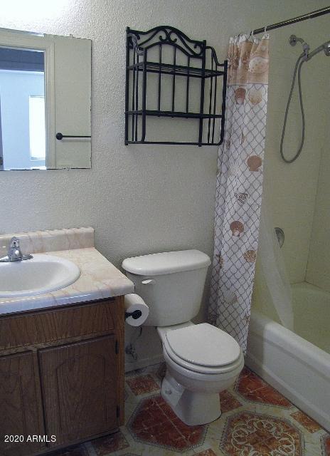 SEMINOLE WINDS - Residential